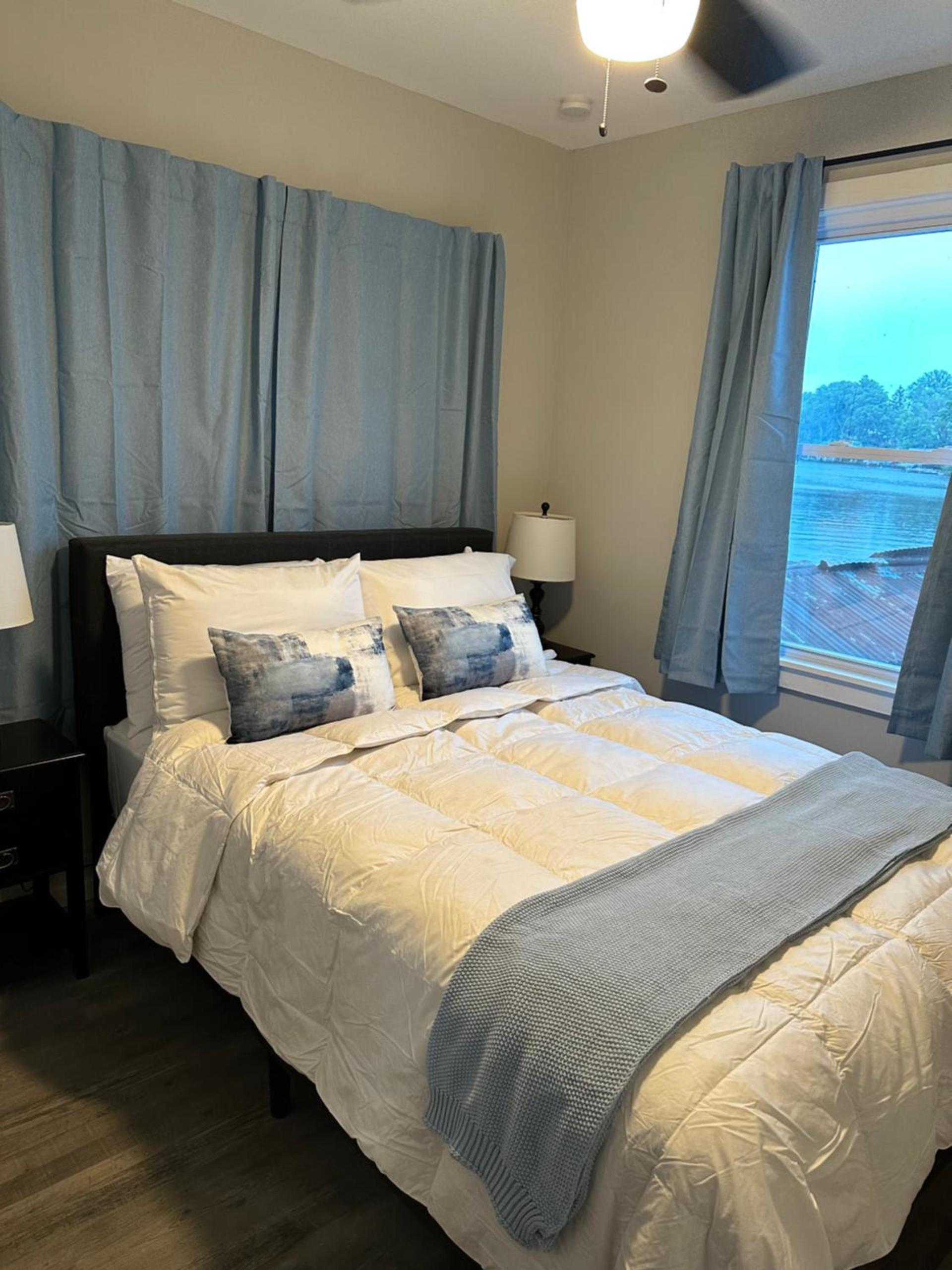 Lake Shafer Resort photo 17