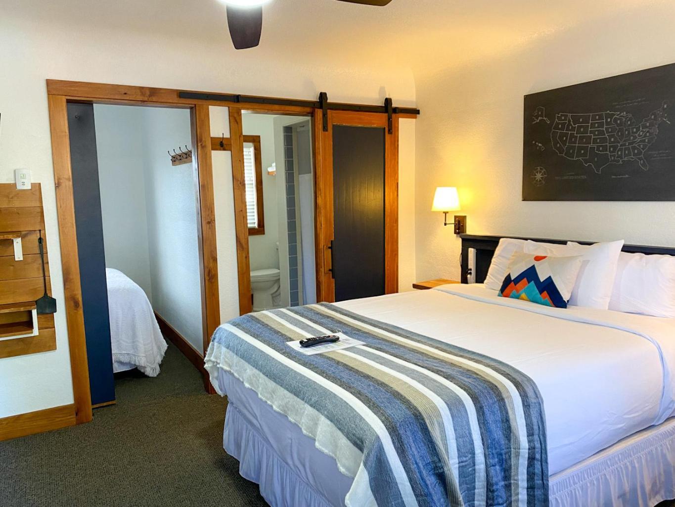 The Stranger Lodge - Pet Friendly photo 52