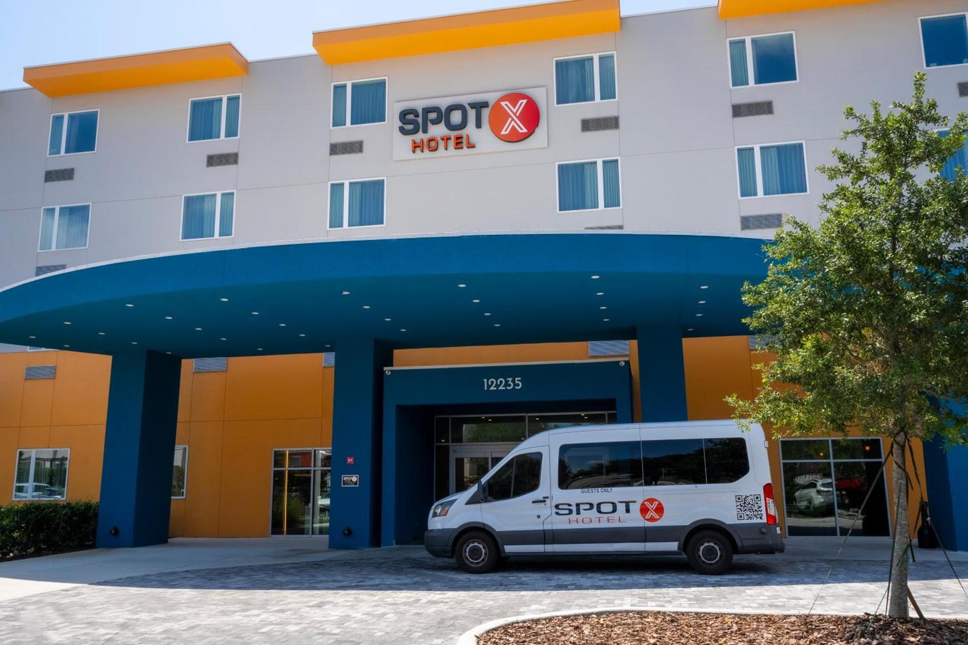 SPOT X Hotel Orlando Intl Dr by The Red Collection photo 37