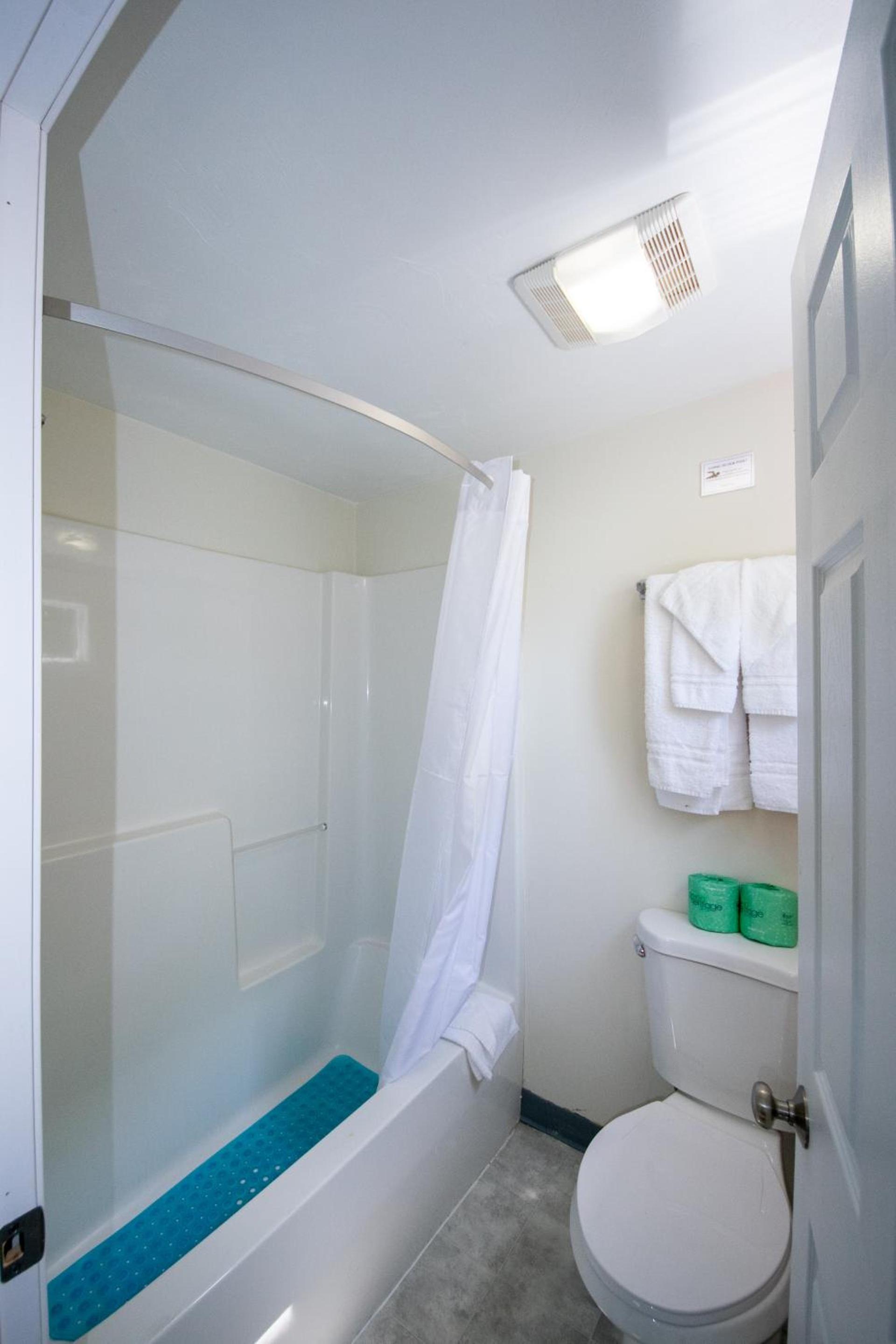 Cape Sands Inn photo 48