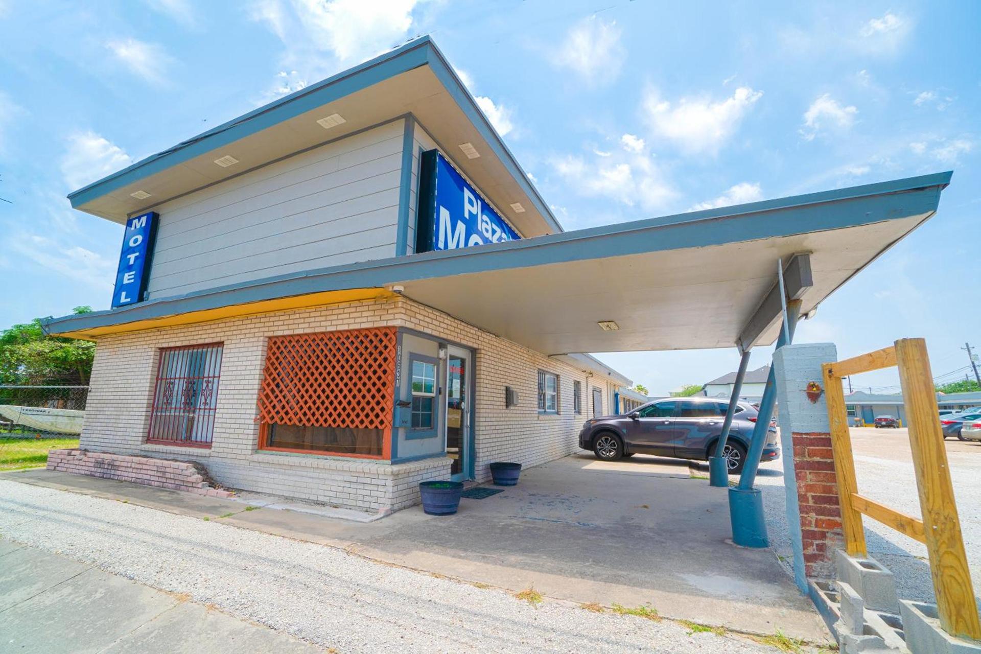 Plaza Motel Corpus Christi by OYO photo 2