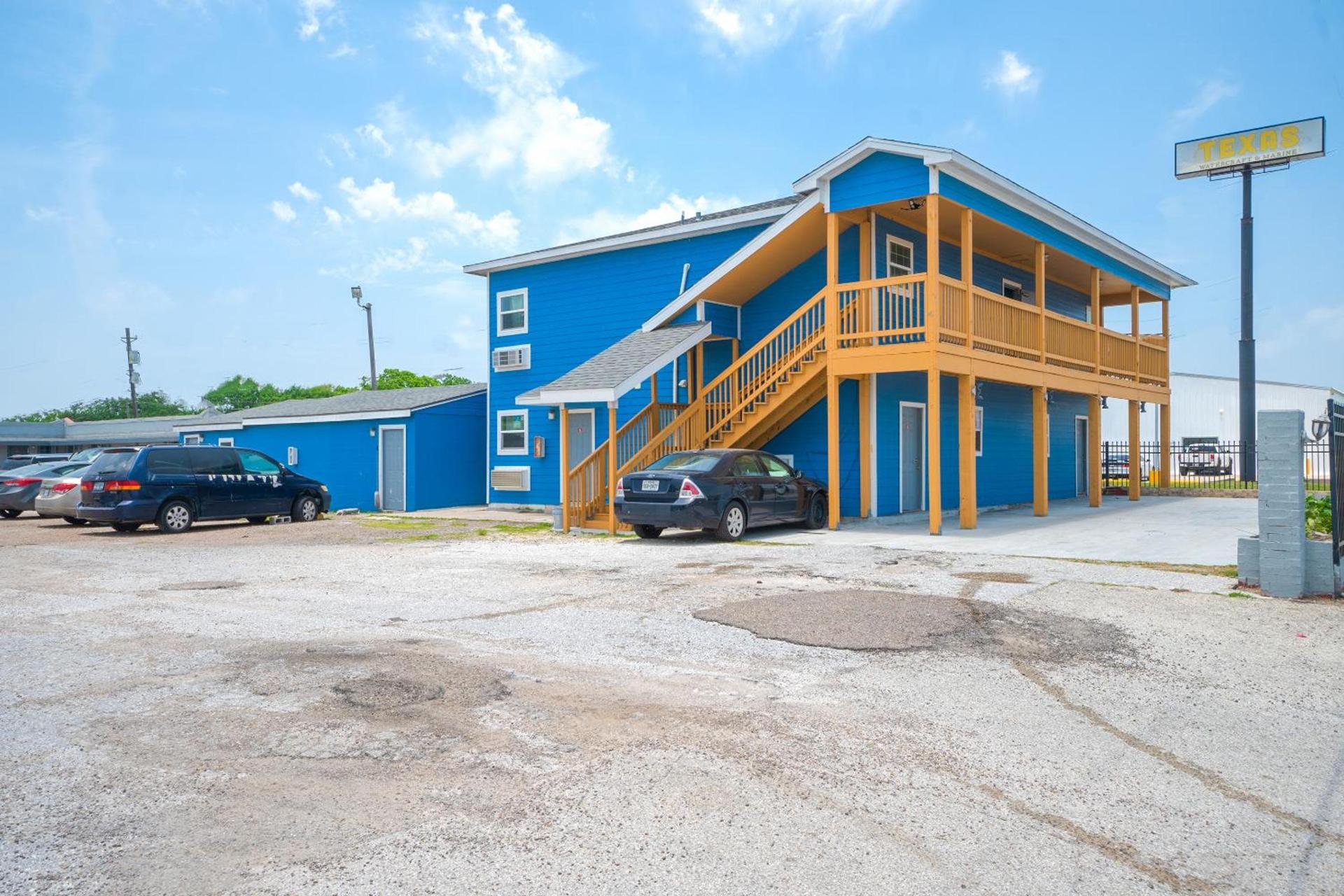 Plaza Motel Corpus Christi by OYO photo 1