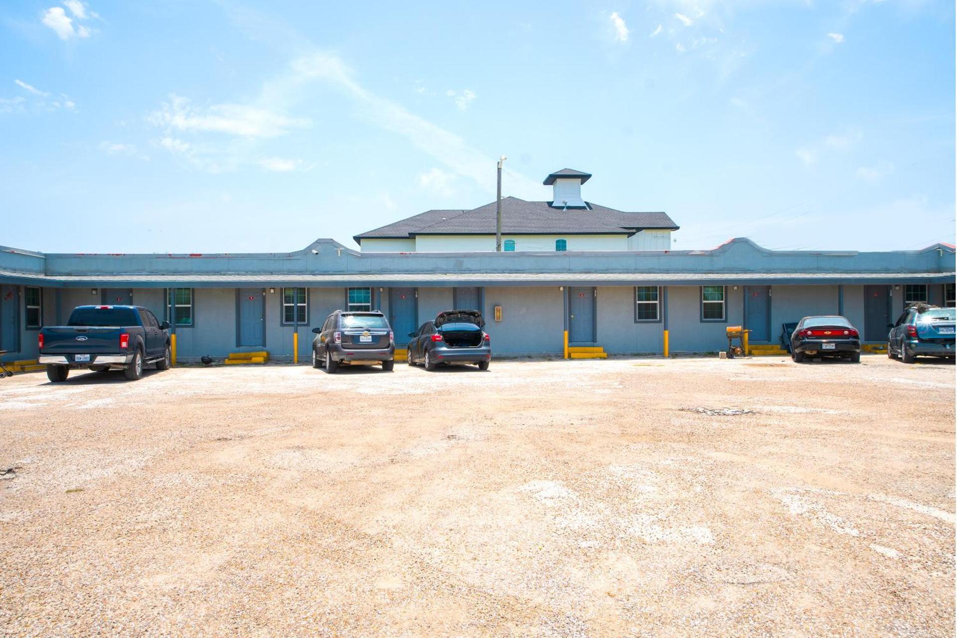 Plaza Motel Corpus Christi by OYO photo 18