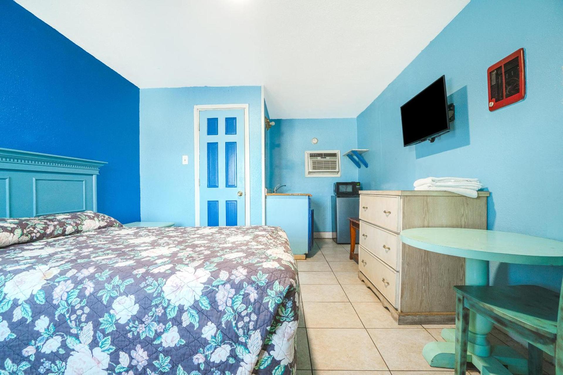 Plaza Motel Corpus Christi by OYO photo 32