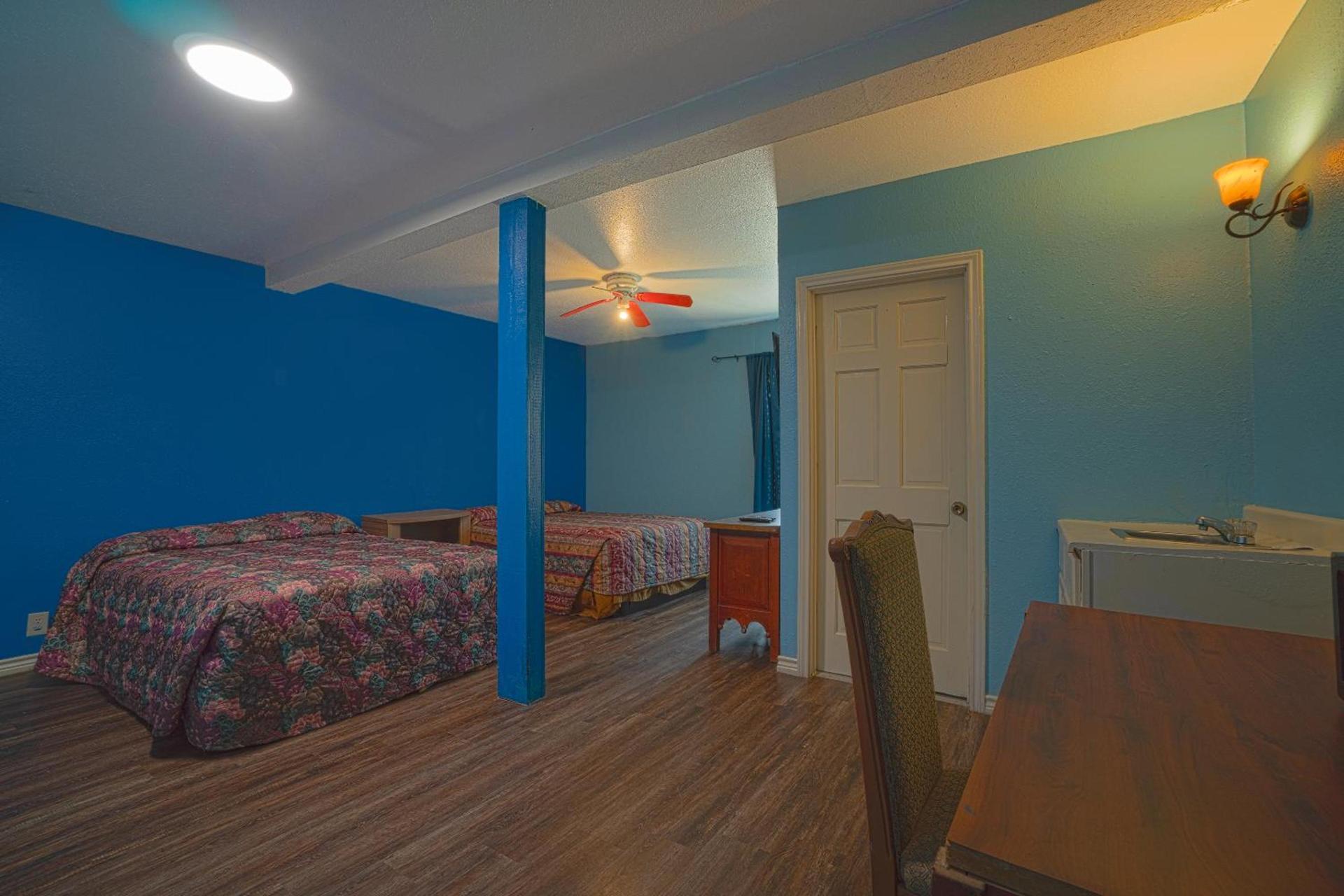 Plaza Motel Corpus Christi by OYO photo 42