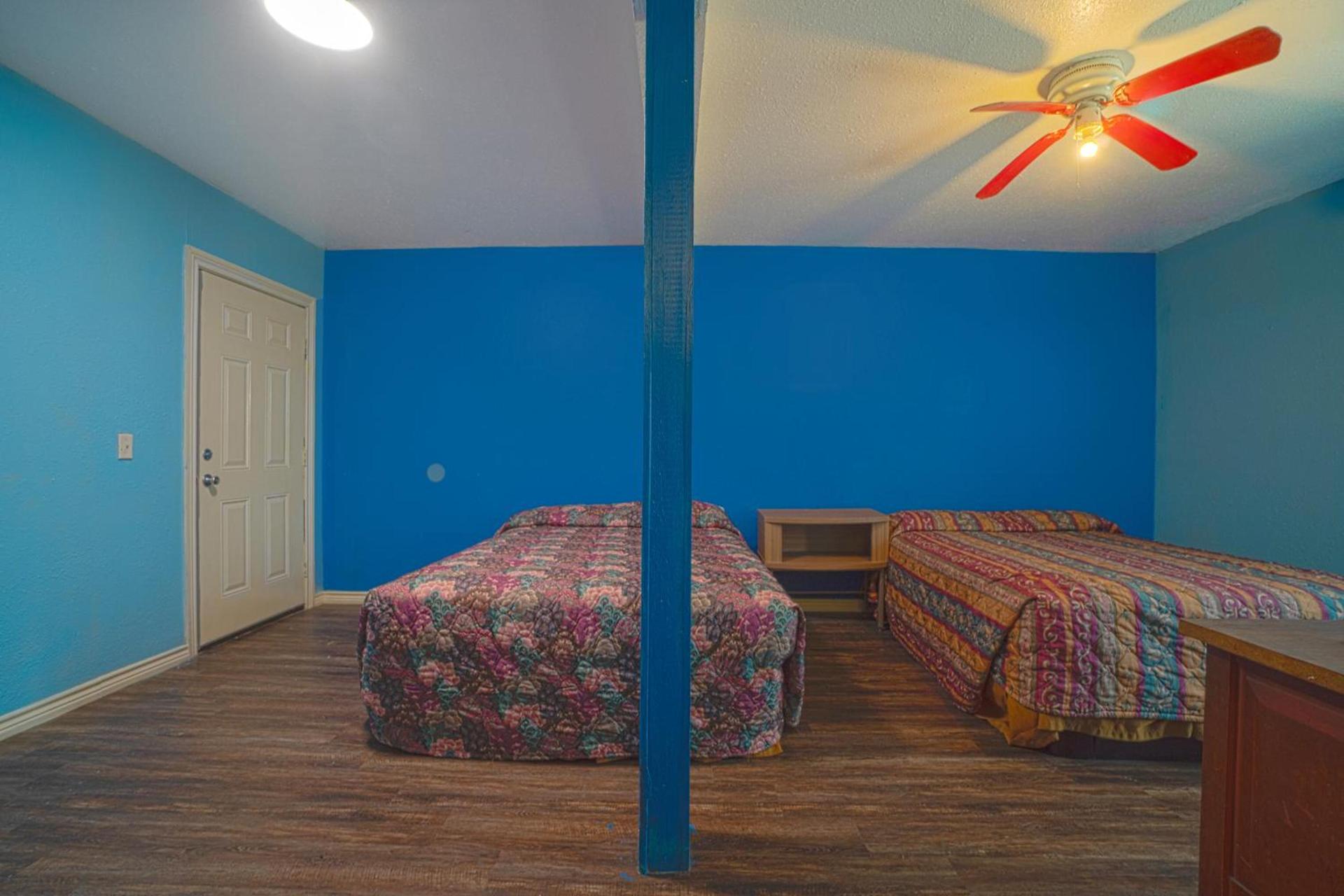 Plaza Motel Corpus Christi by OYO photo 46
