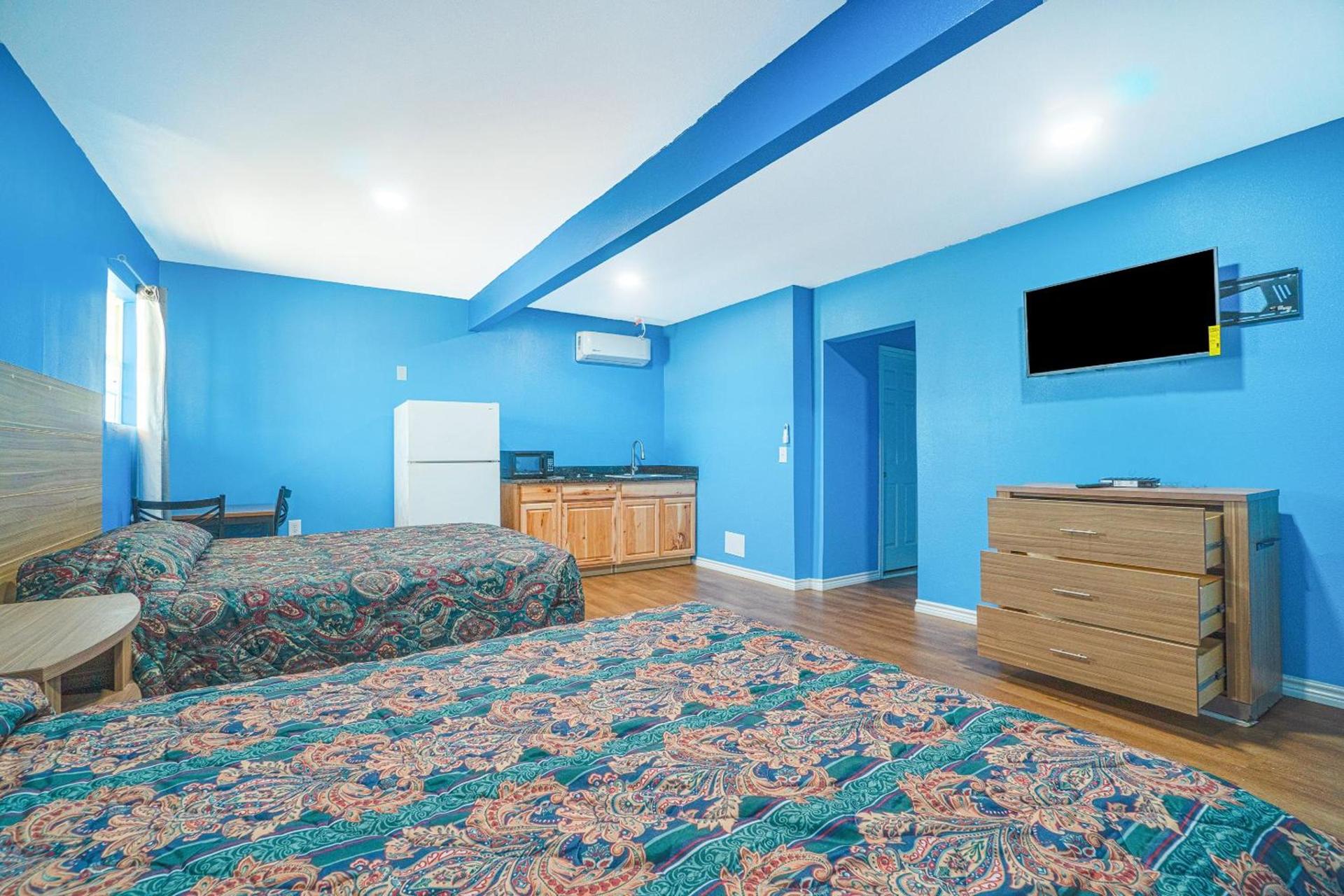 Plaza Motel Corpus Christi by OYO photo 57