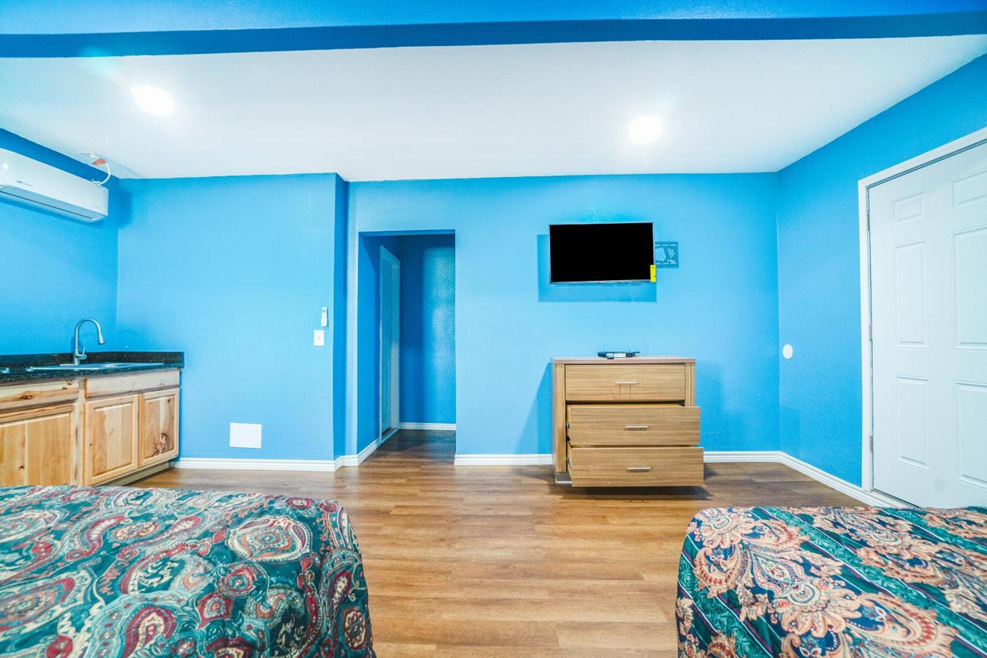 Plaza Motel Corpus Christi by OYO photo 53