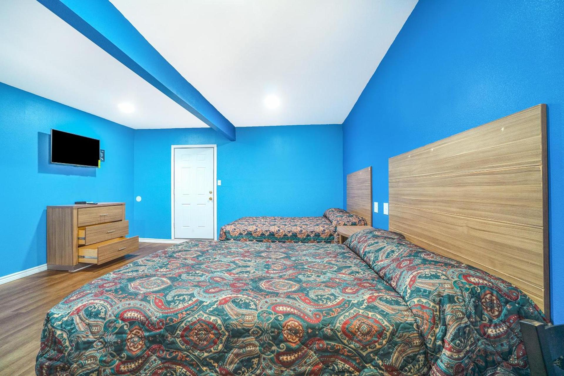 Plaza Motel Corpus Christi by OYO photo 50