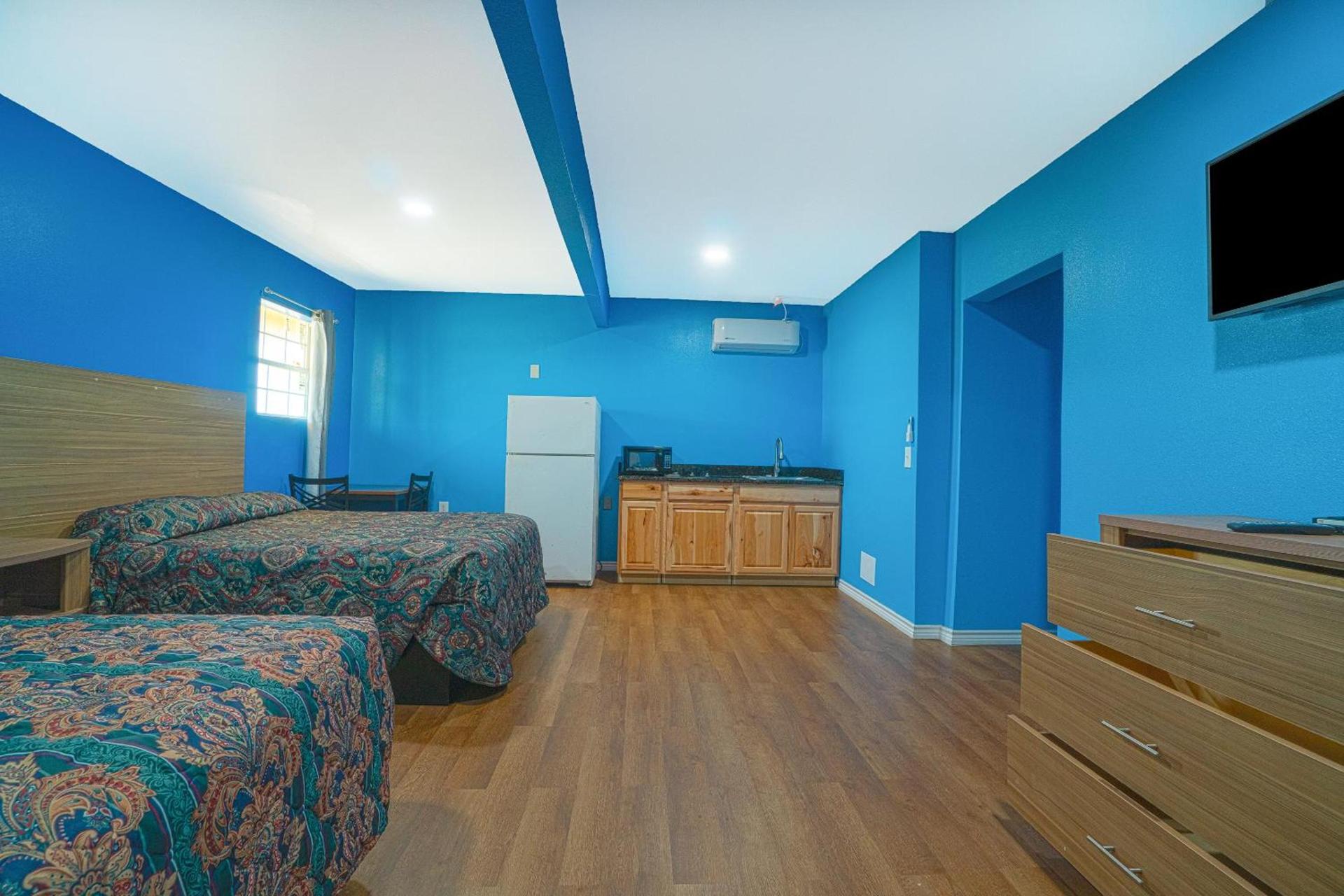 Plaza Motel Corpus Christi by OYO photo 52