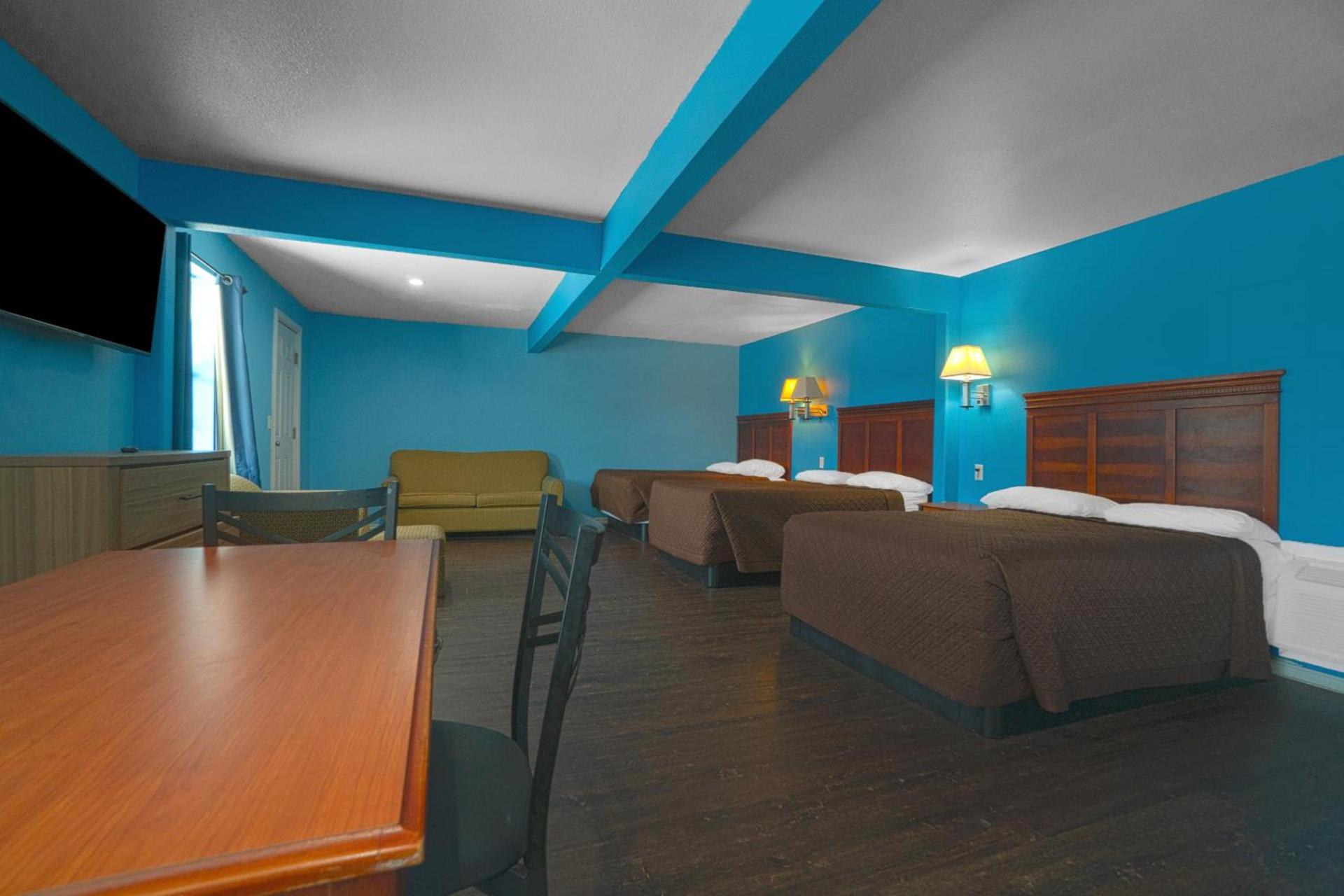 Plaza Motel Corpus Christi by OYO photo 61