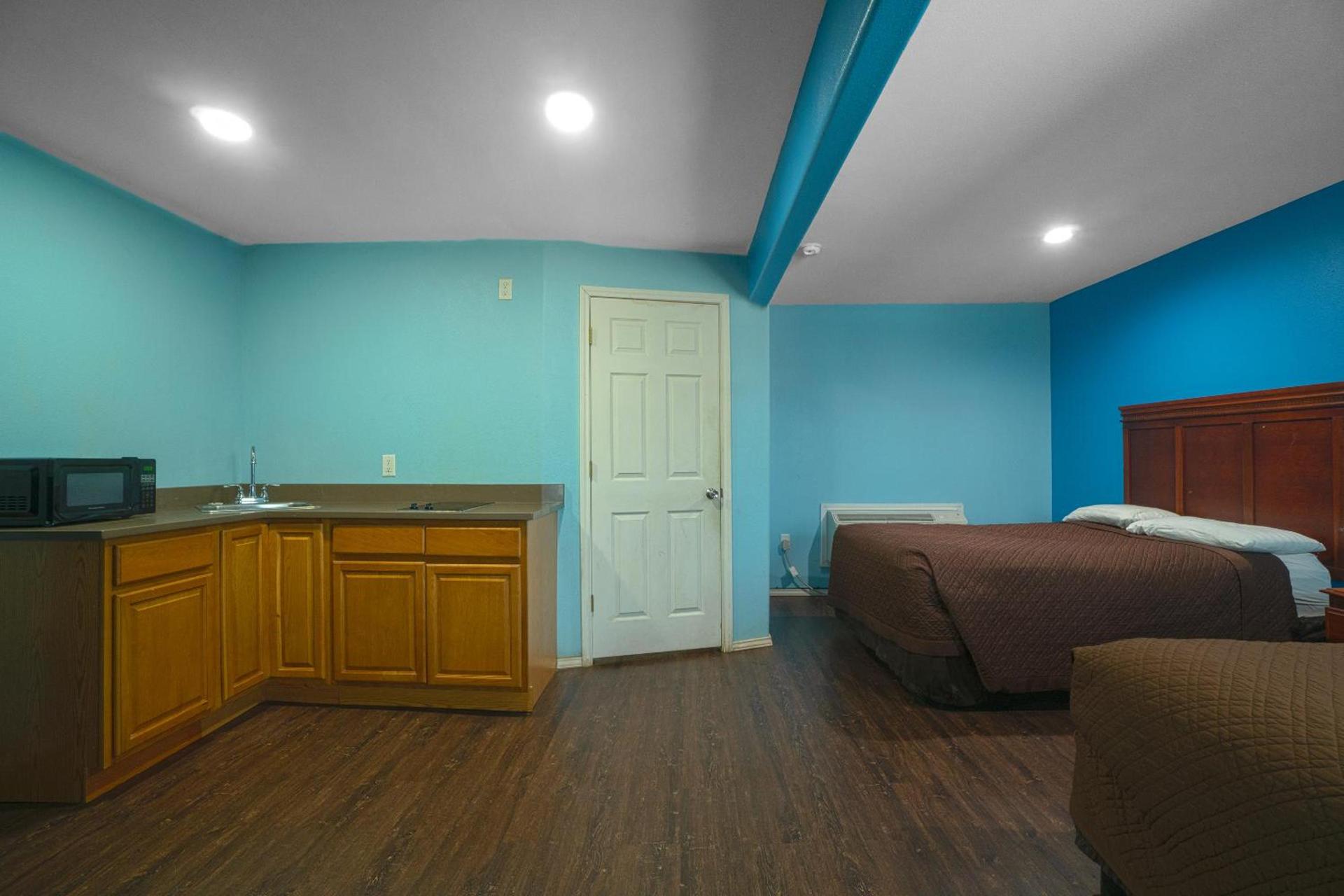 Plaza Motel Corpus Christi by OYO photo 84