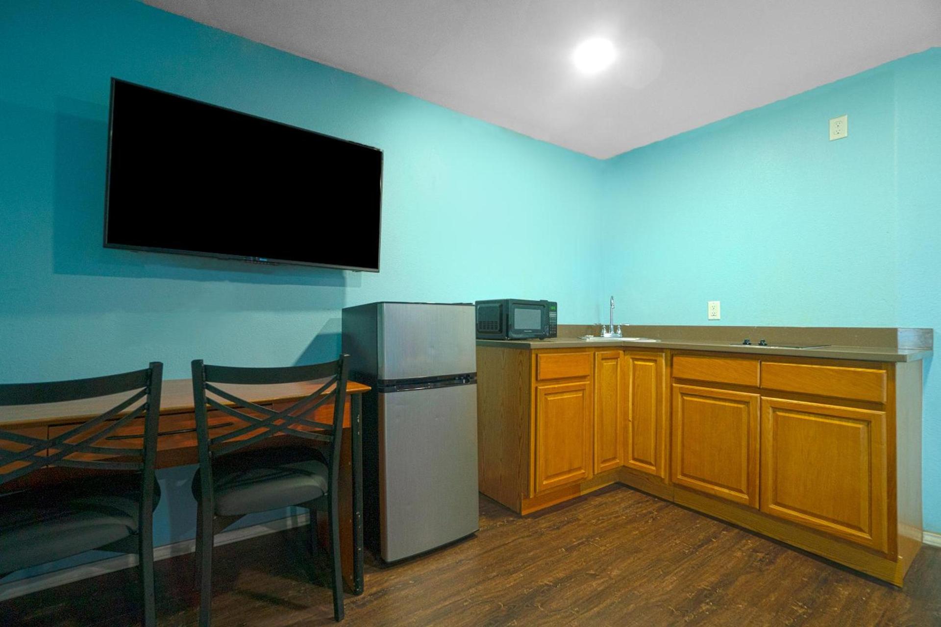 Plaza Motel Corpus Christi by OYO photo 83