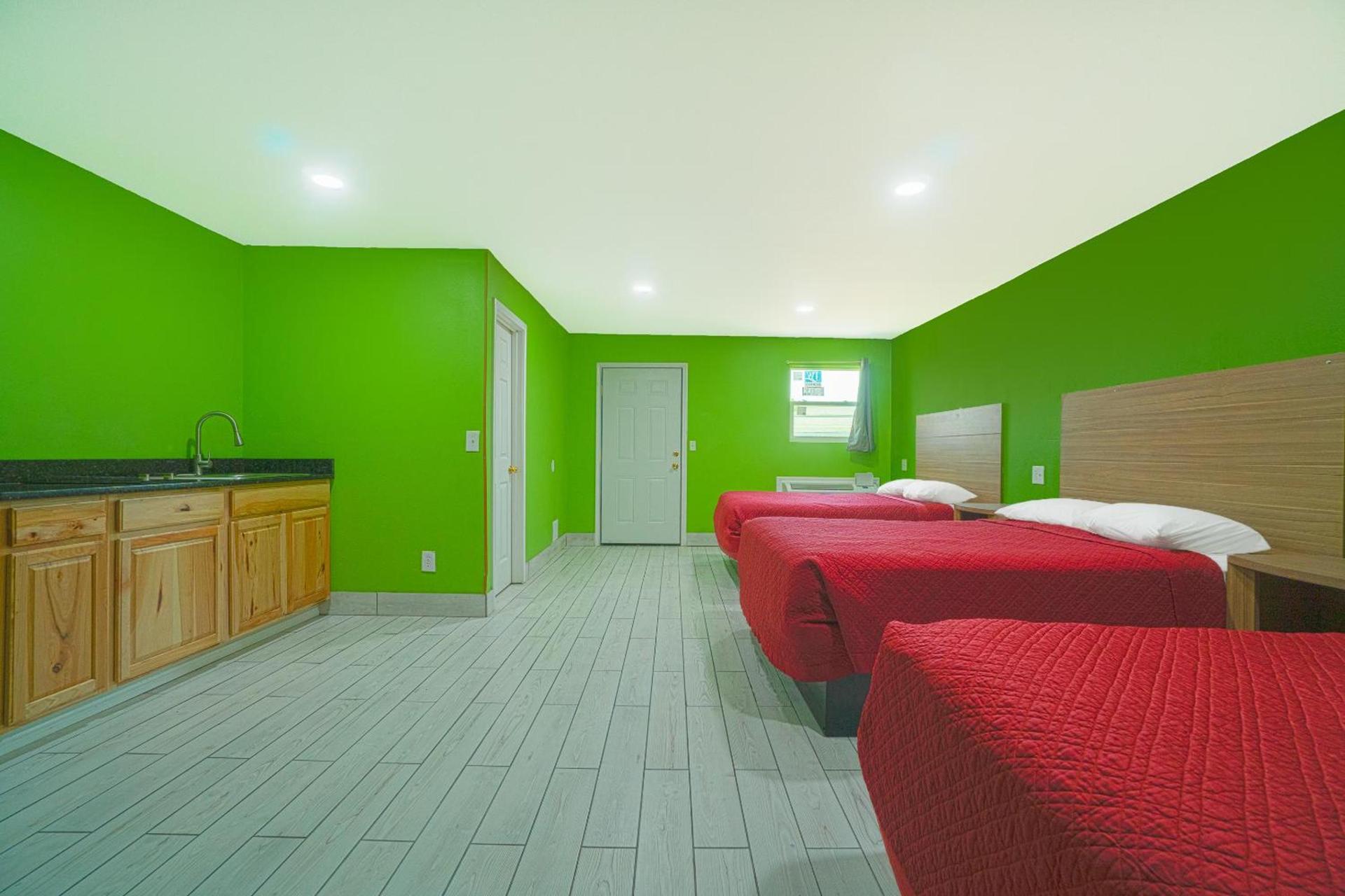 Plaza Motel Corpus Christi by OYO photo 91