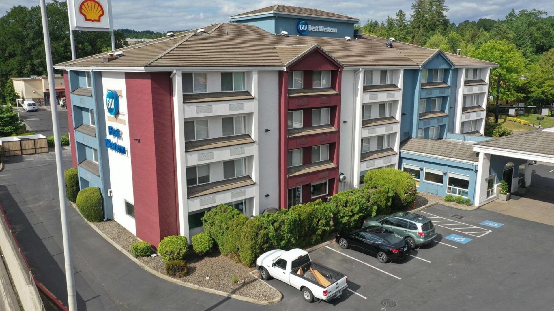 Best Western Lake Oswego Hotel & Suites — hotel in Lake Oswego