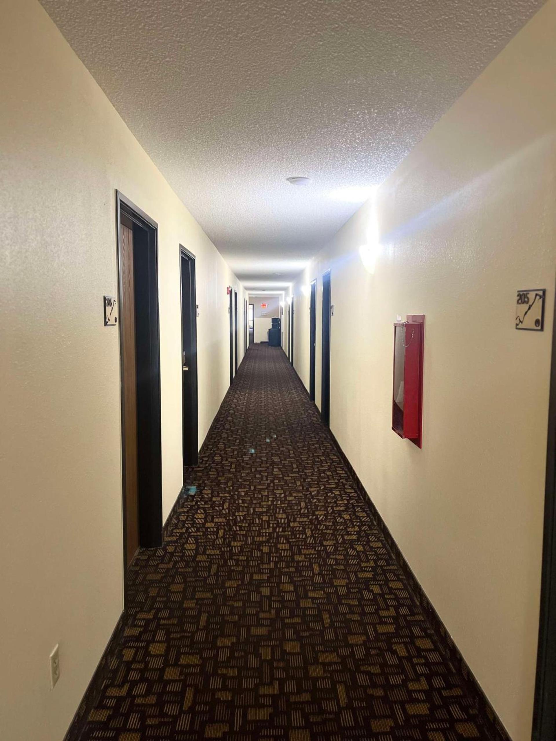 SureStay by Best Western Glendive Yellowstone River photo 9