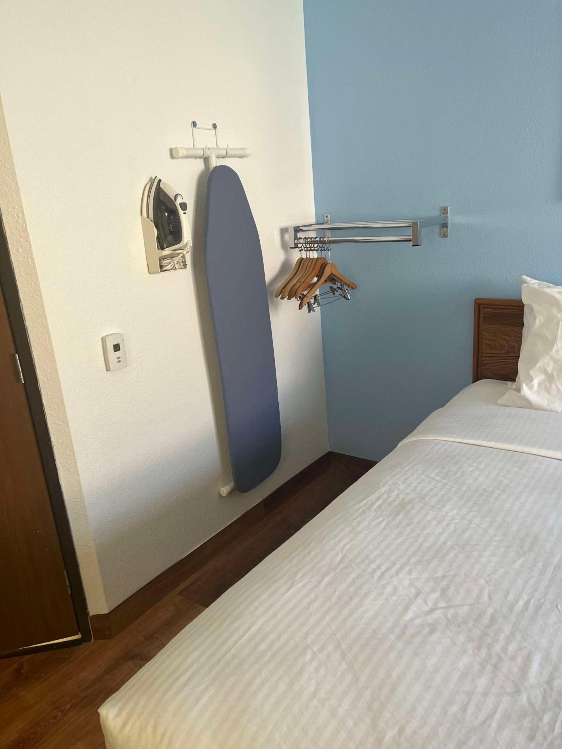 SureStay by Best Western Glendive Yellowstone River photo 15