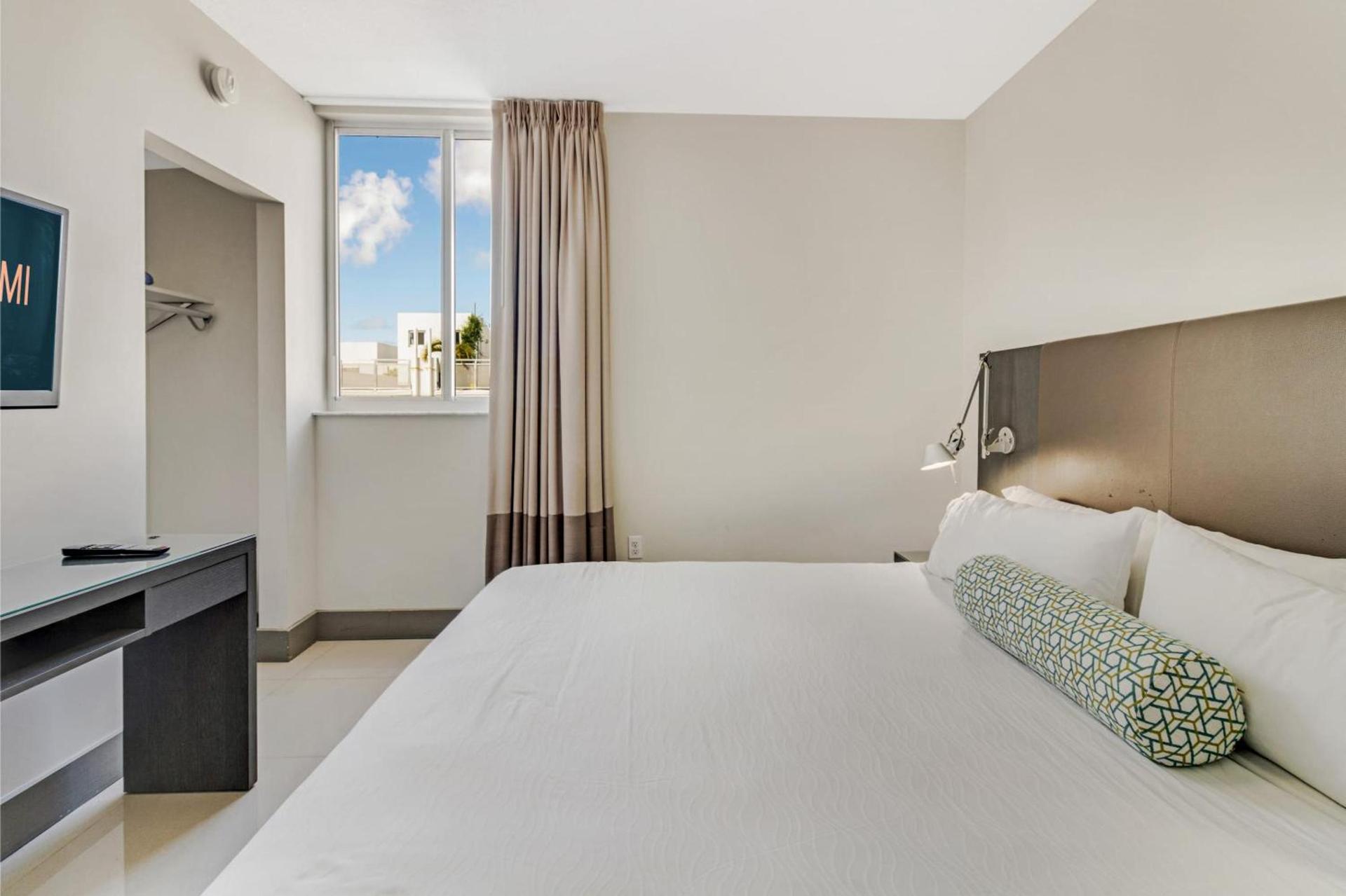 Roami at Habitat Brickell photo 59