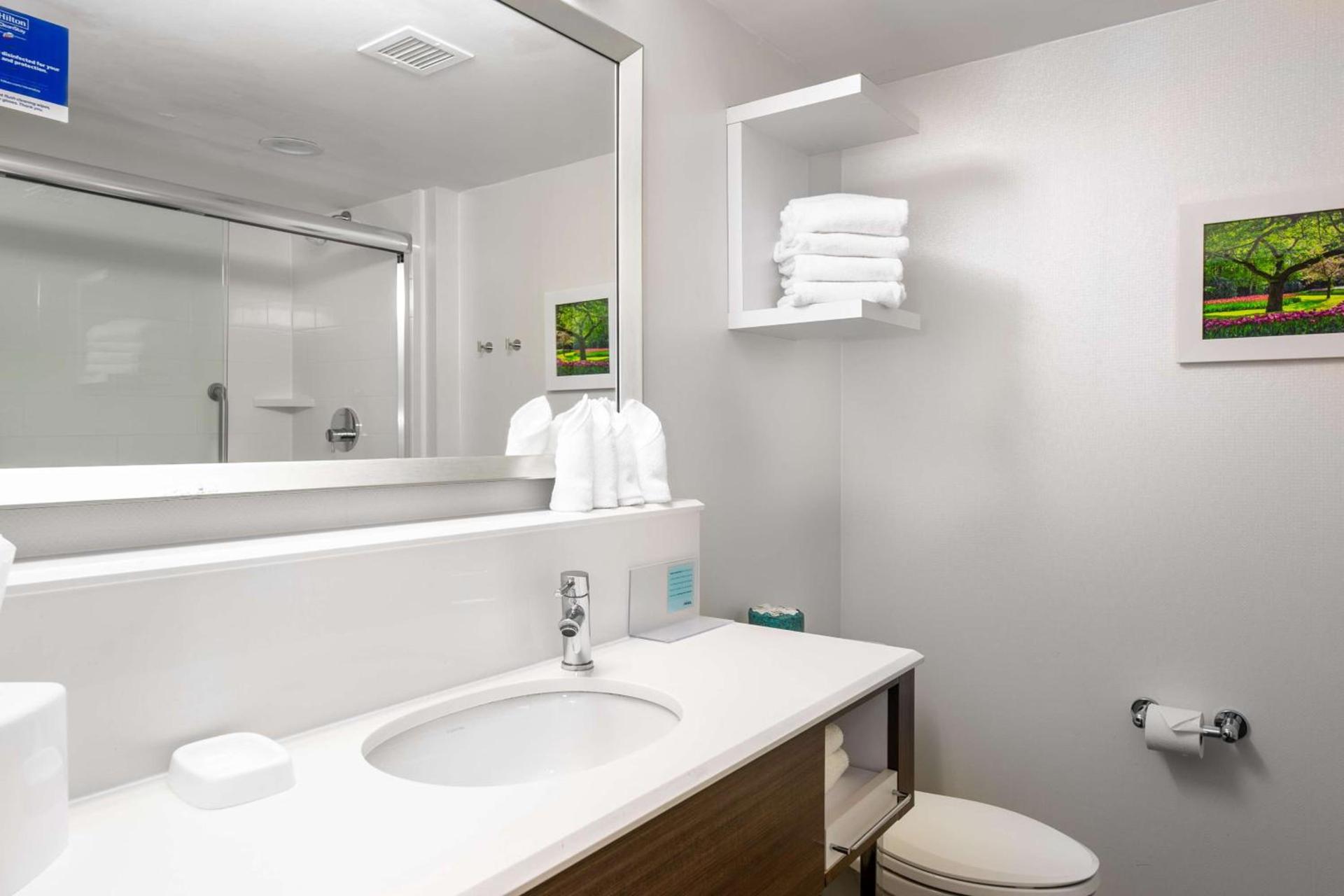 Hampton Inn Columbia I-26/Harbison Blvd photo 29