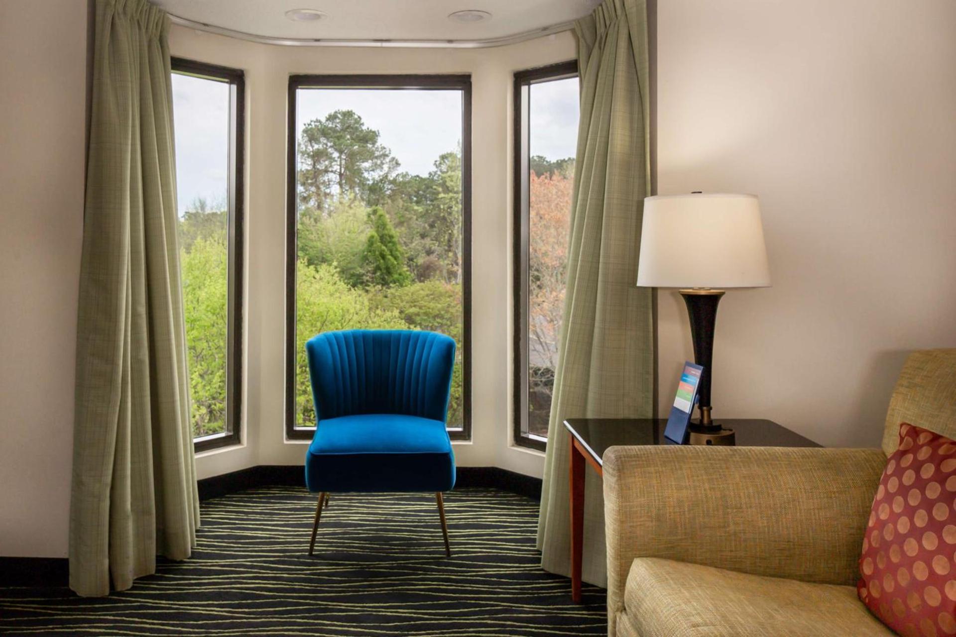 Hampton Inn Columbia I-26/Harbison Blvd photo 35