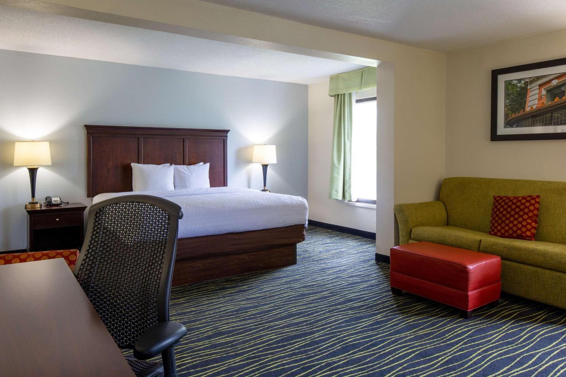 Hampton Inn Columbia I-26/Harbison Blvd photo 42