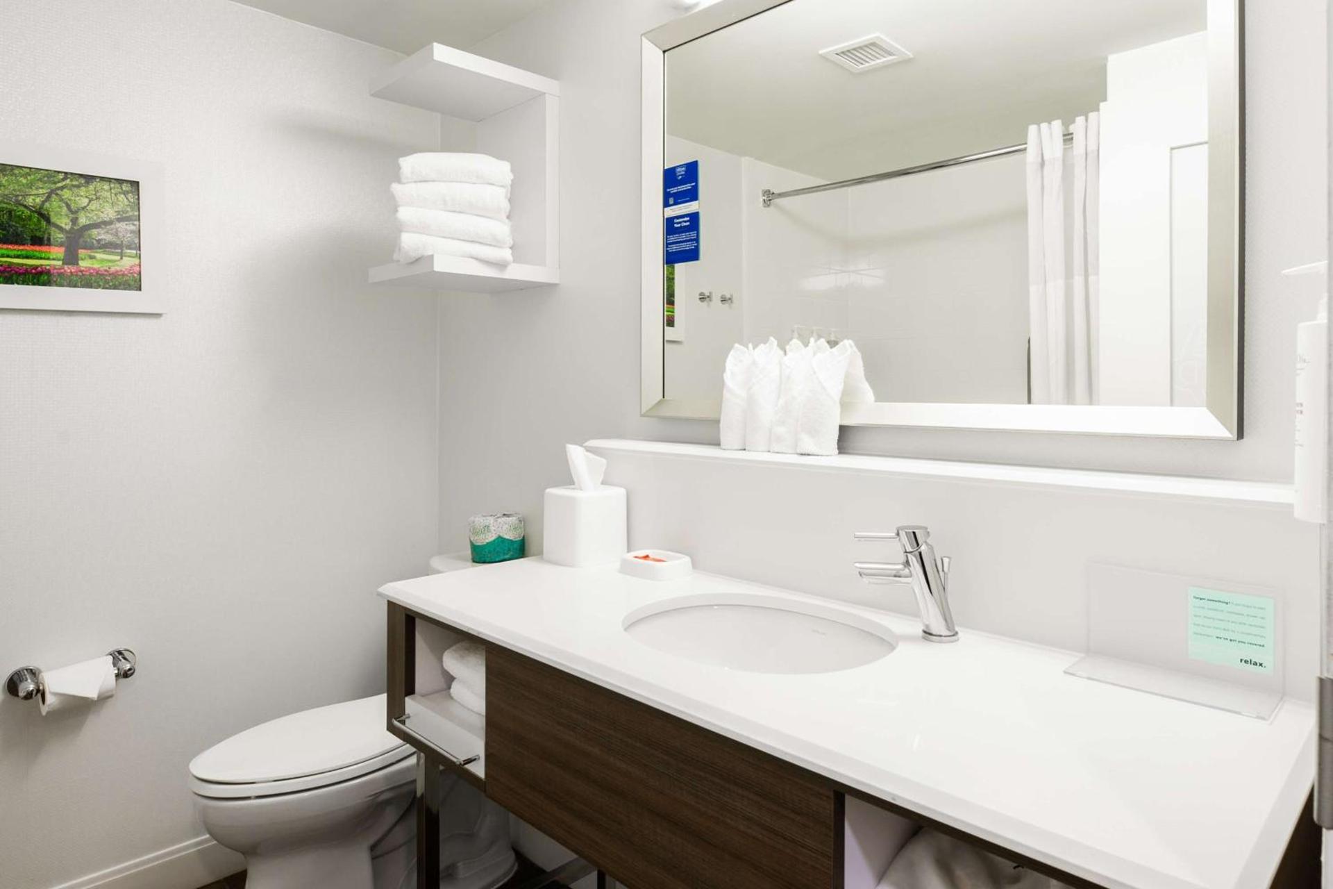 Hampton Inn Columbia I-26/Harbison Blvd photo 47
