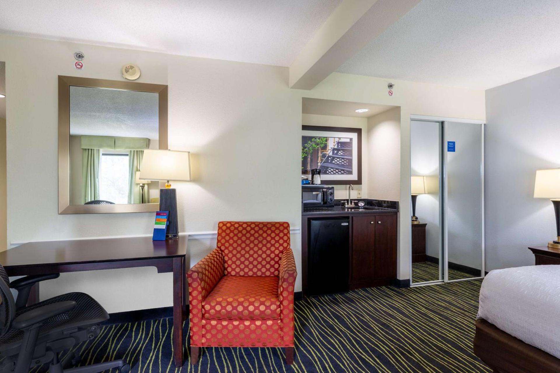 Hampton Inn Columbia I-26/Harbison Blvd photo 50