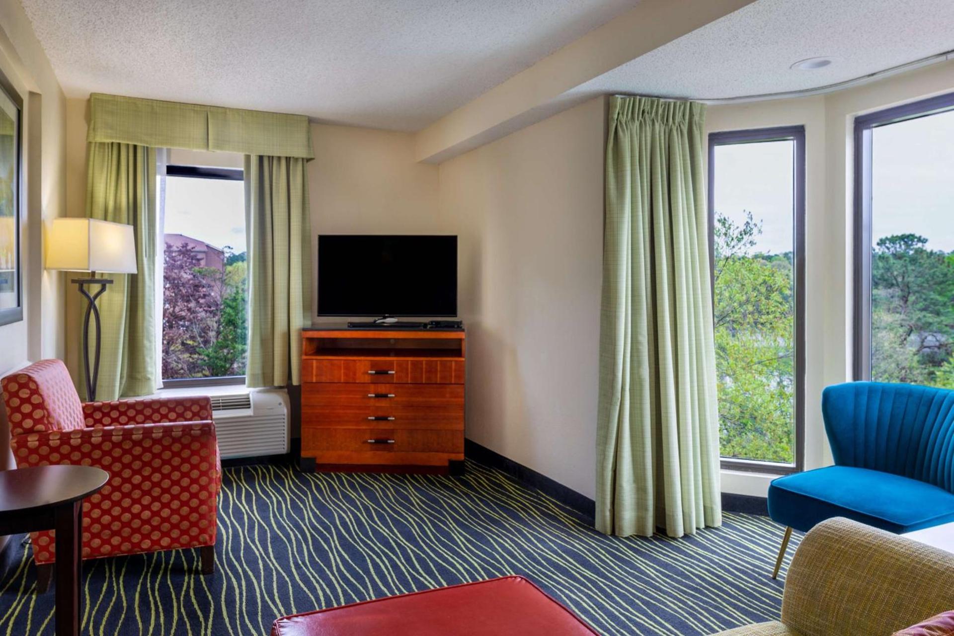 Hampton Inn Columbia I-26/Harbison Blvd photo 52
