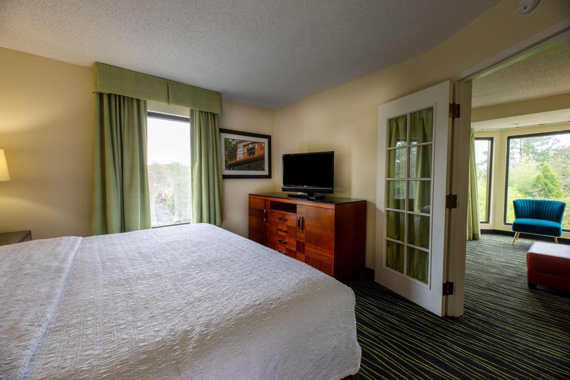 Hampton Inn Columbia I-26/Harbison Blvd photo 59
