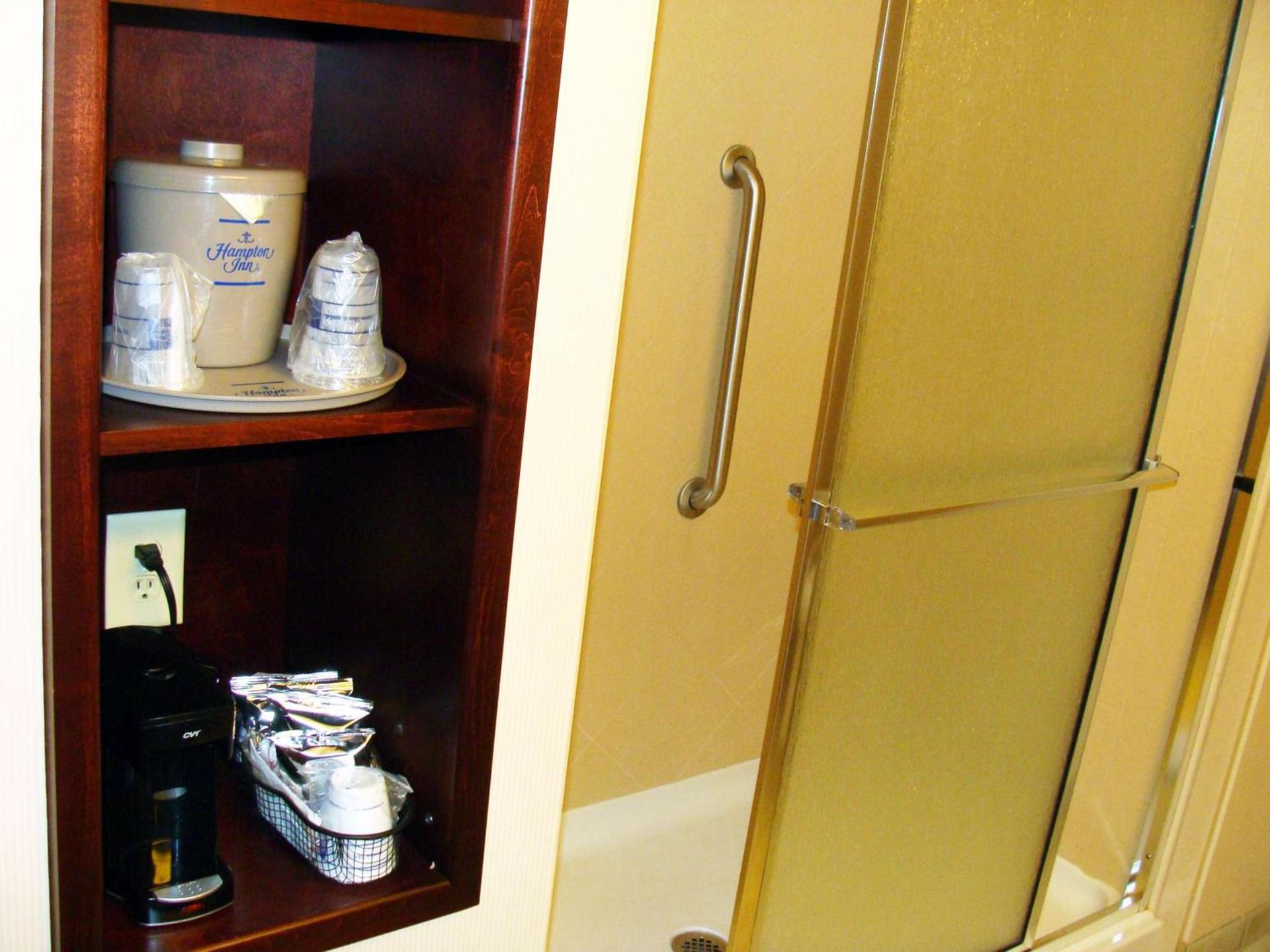 Hampton Inn Calera photo 22