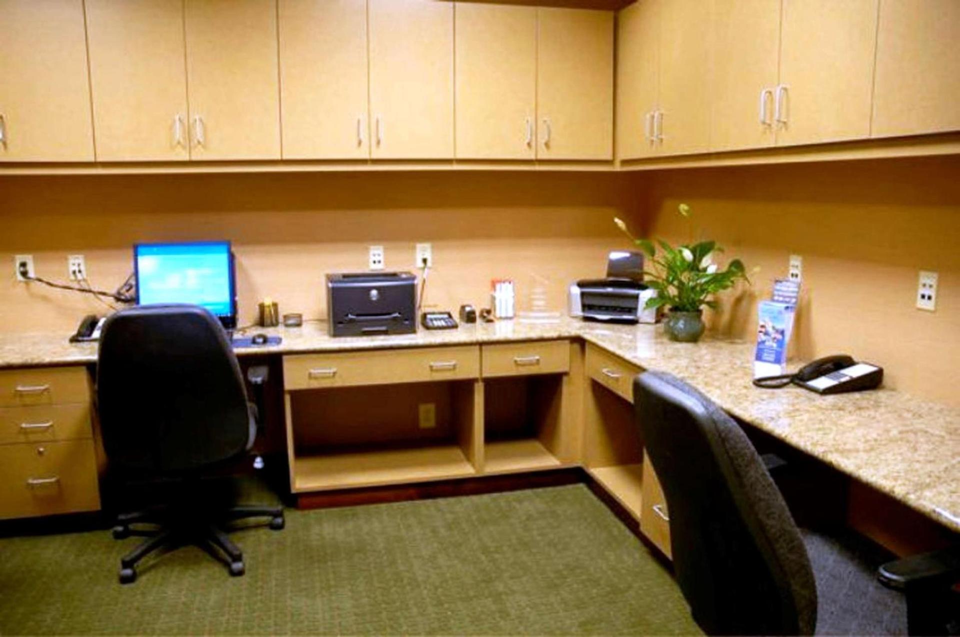 Hampton Inn Calera photo 27