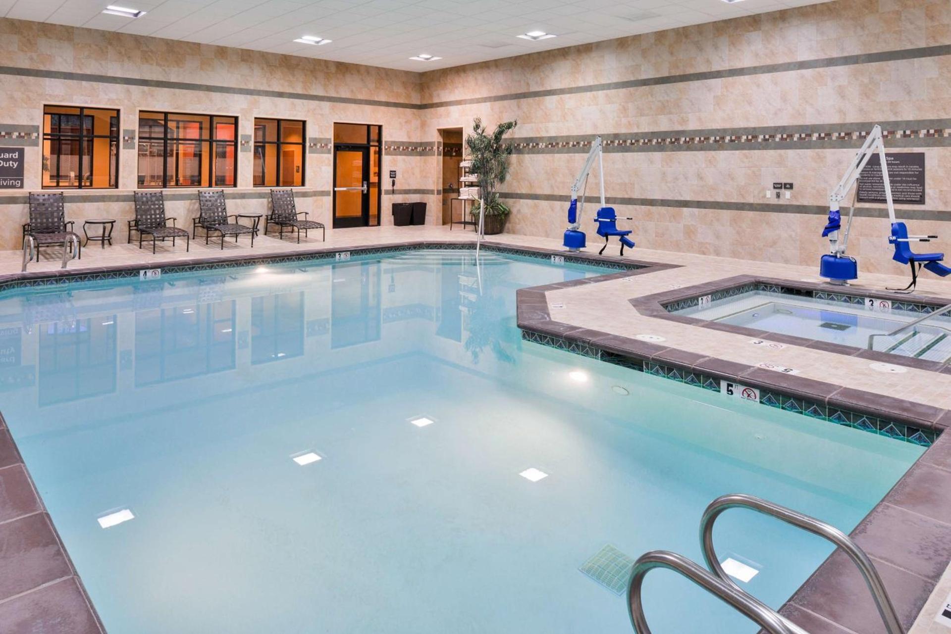 Hampton Inn and Suites Coeur d'Alene photo 9
