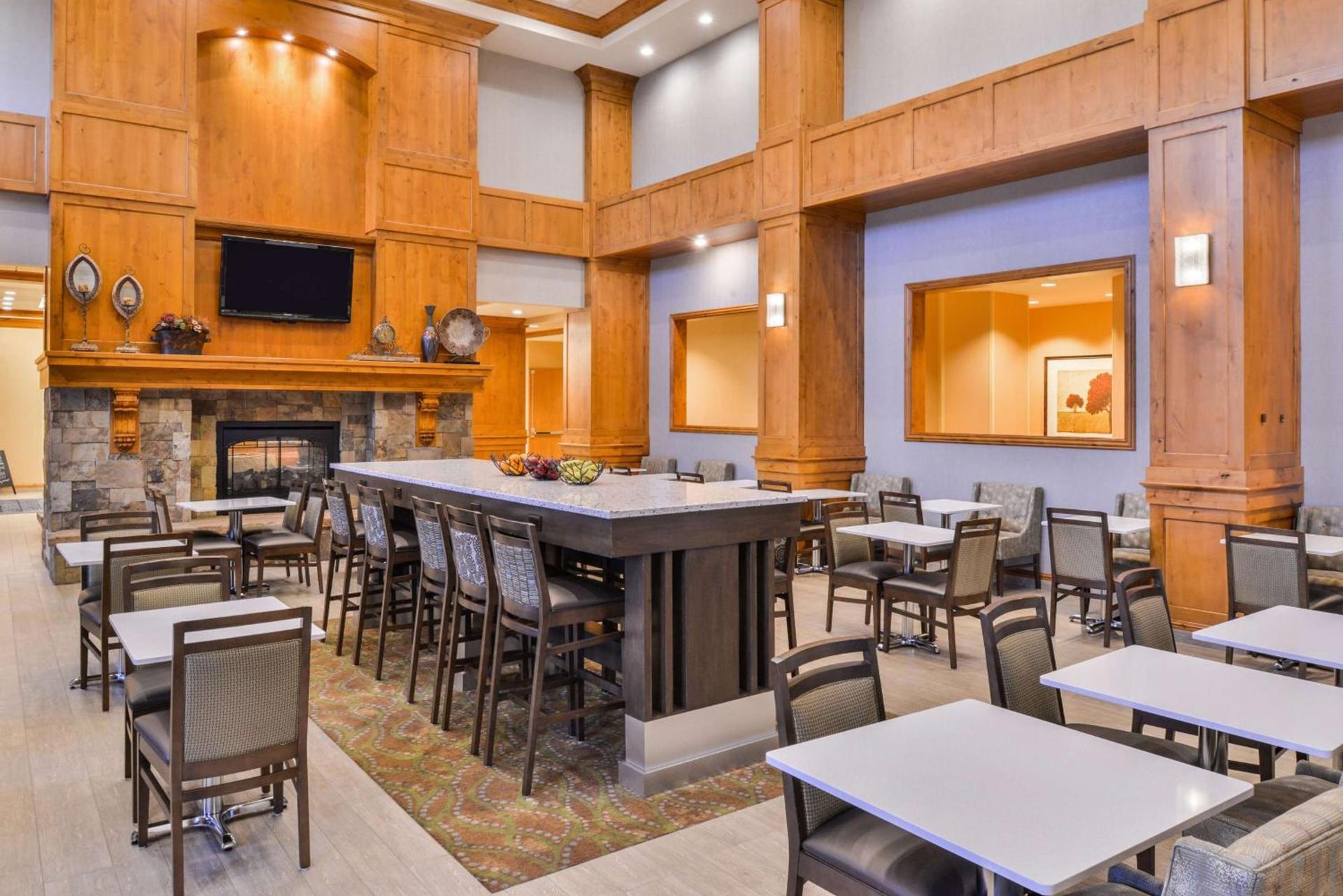 Hampton Inn and Suites Coeur d'Alene photo 11