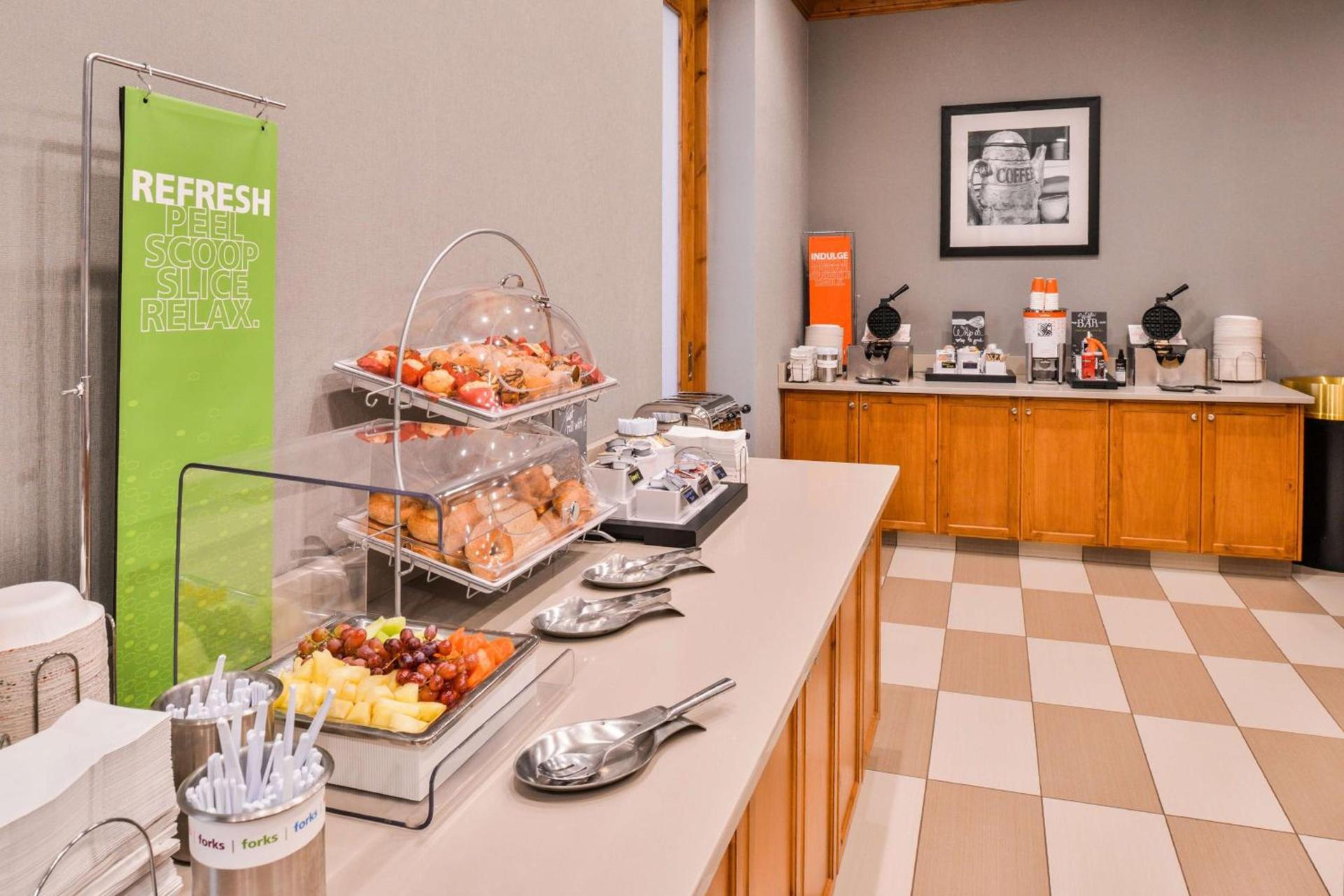 Hampton Inn and Suites Coeur d'Alene photo 12