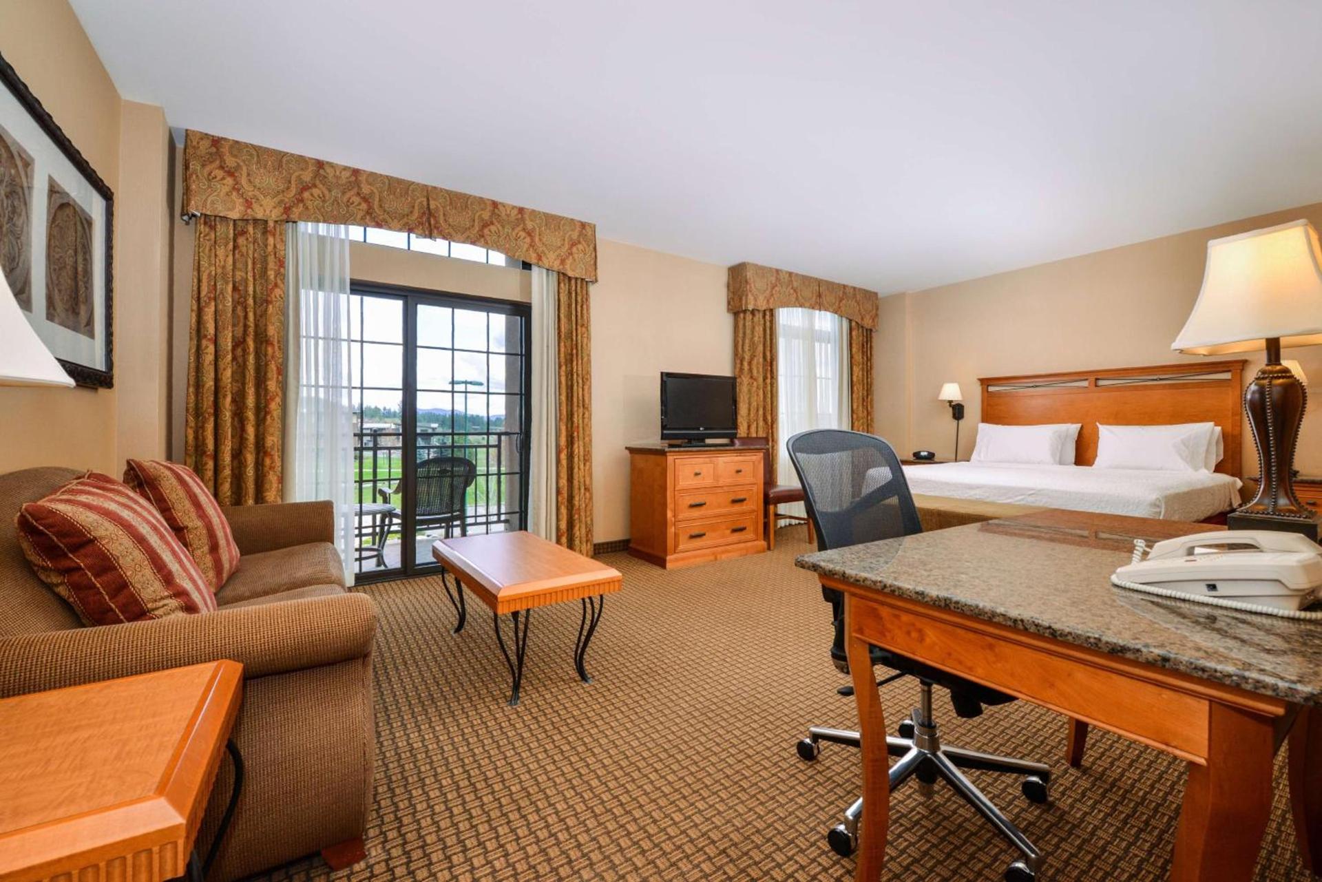 Hampton Inn and Suites Coeur d'Alene photo 31