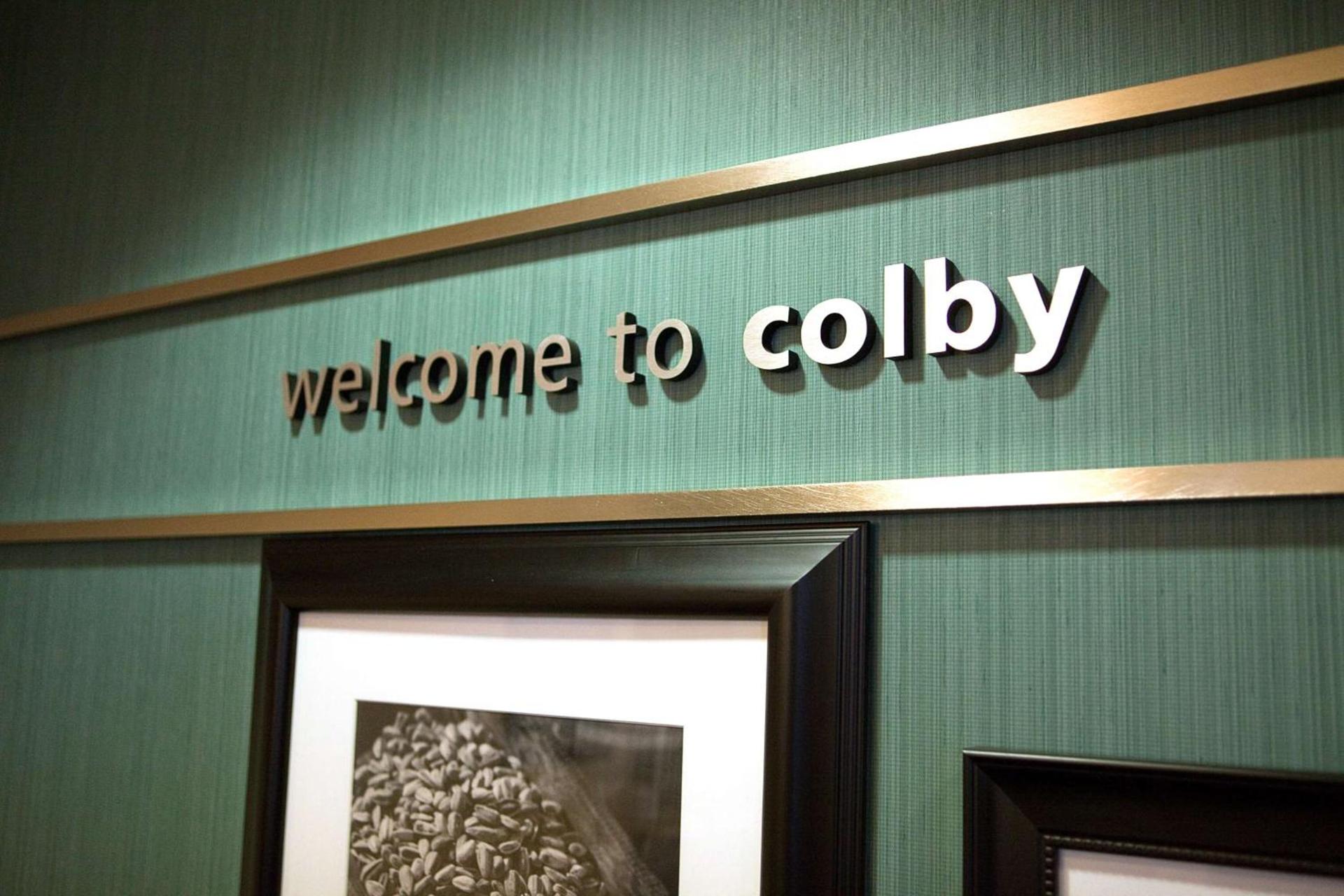 Hampton Inn Colby photo 5