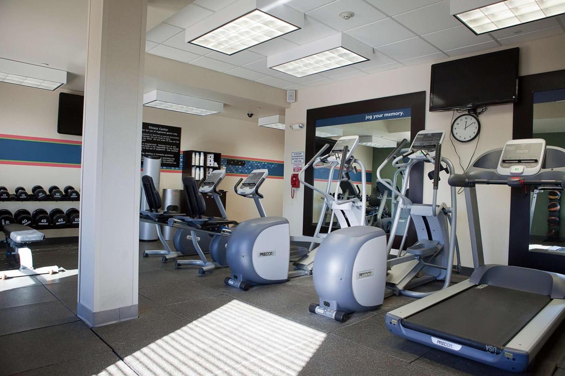 Hampton Inn Colby photo 14