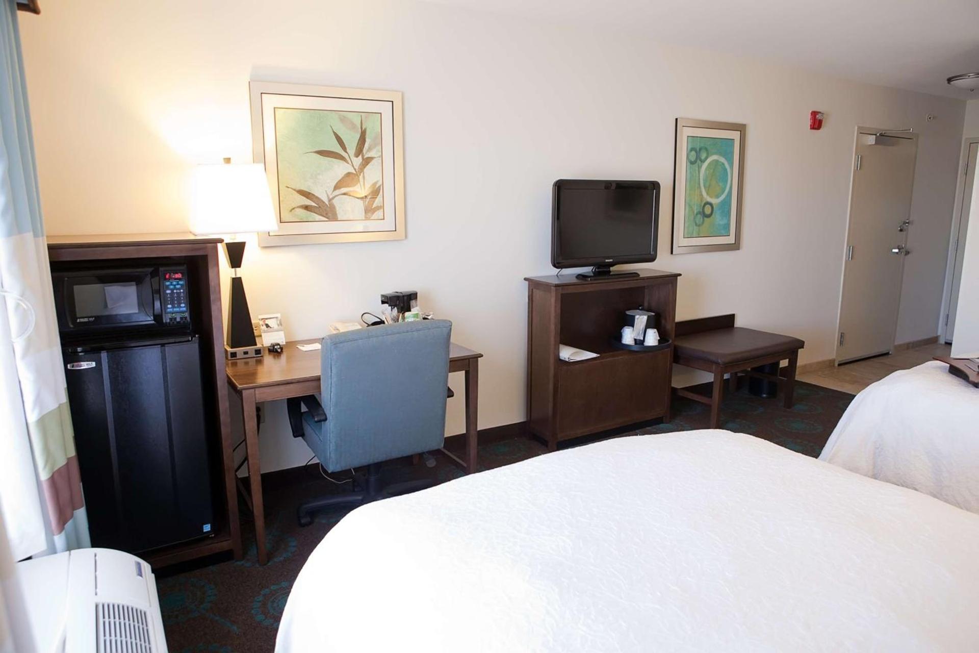 Hampton Inn Colby photo 25