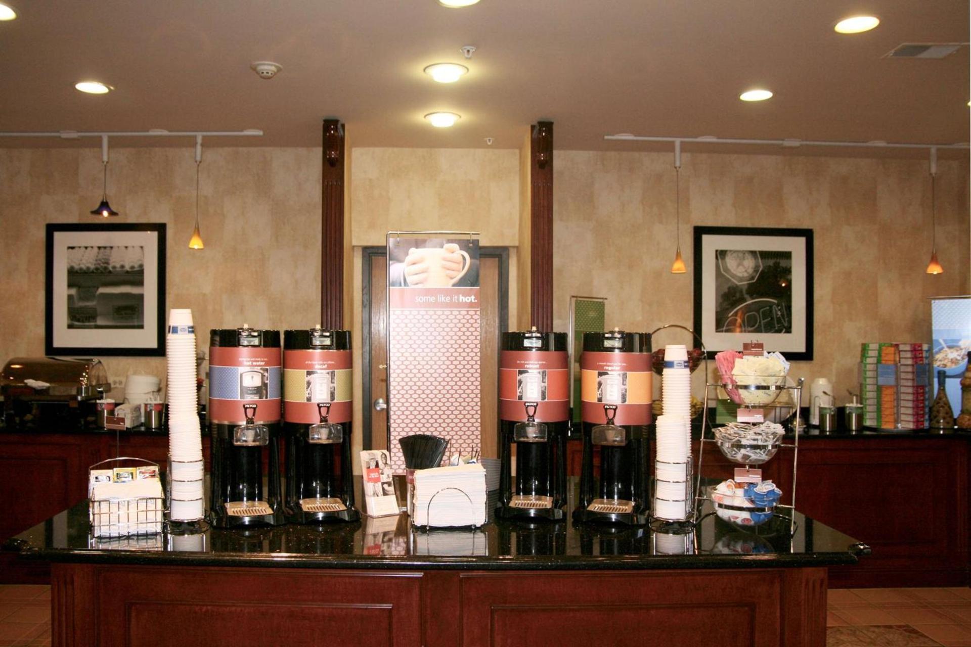 Hampton Inn & Suites Bolingbrook photo 10