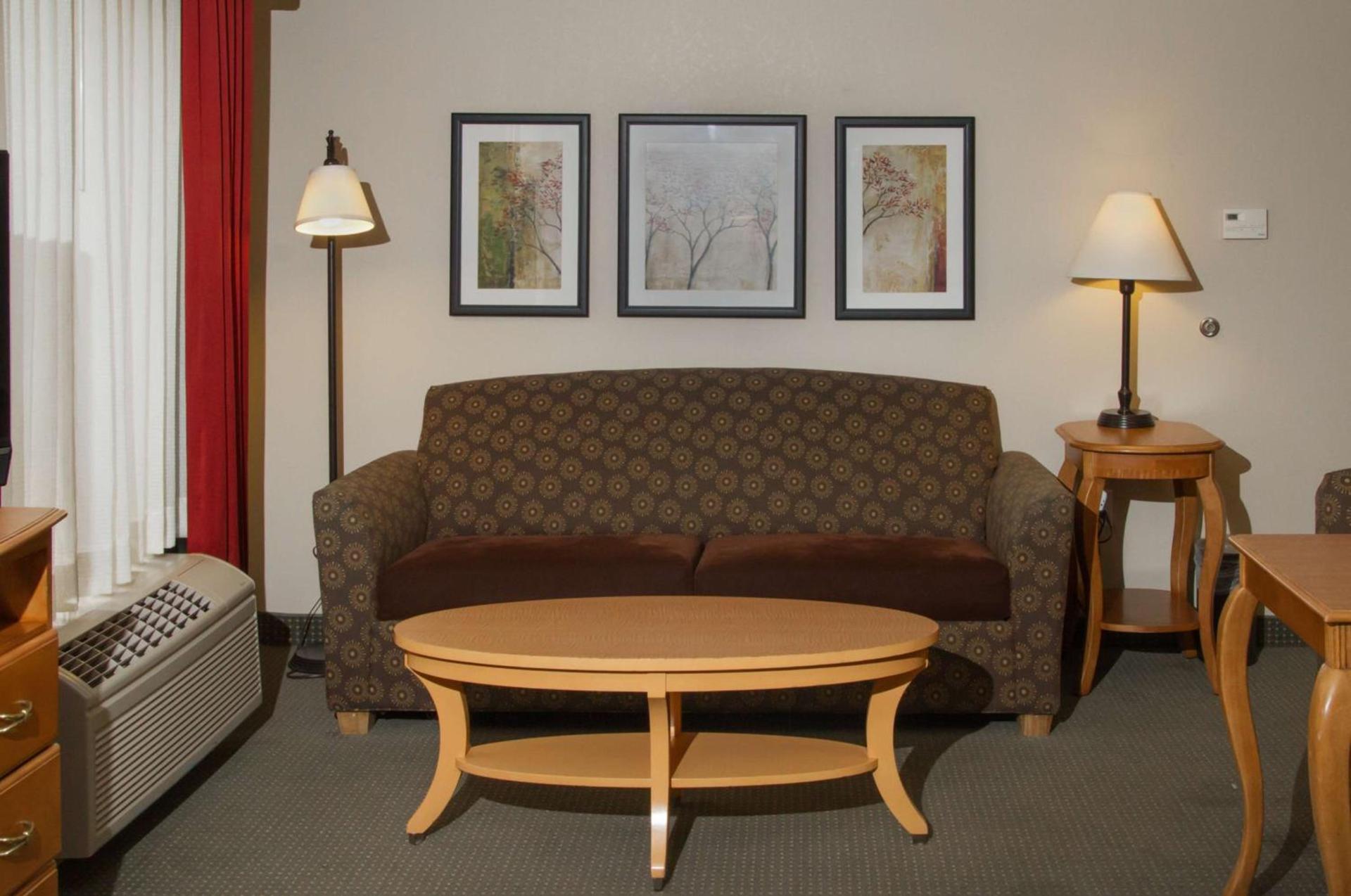 Spark by Hilton Cedar City photo 32