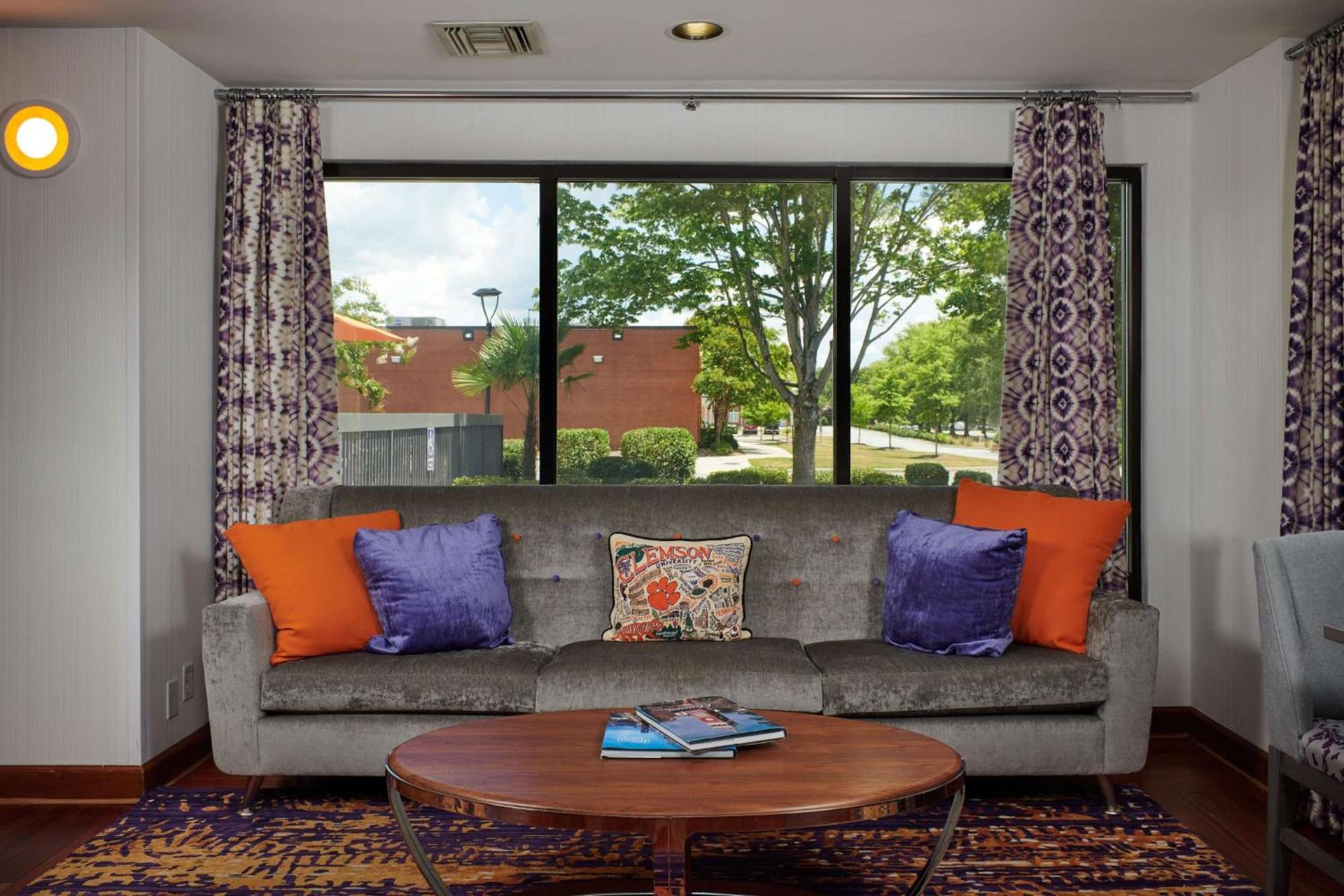 Hampton Inn Clemson photo 5
