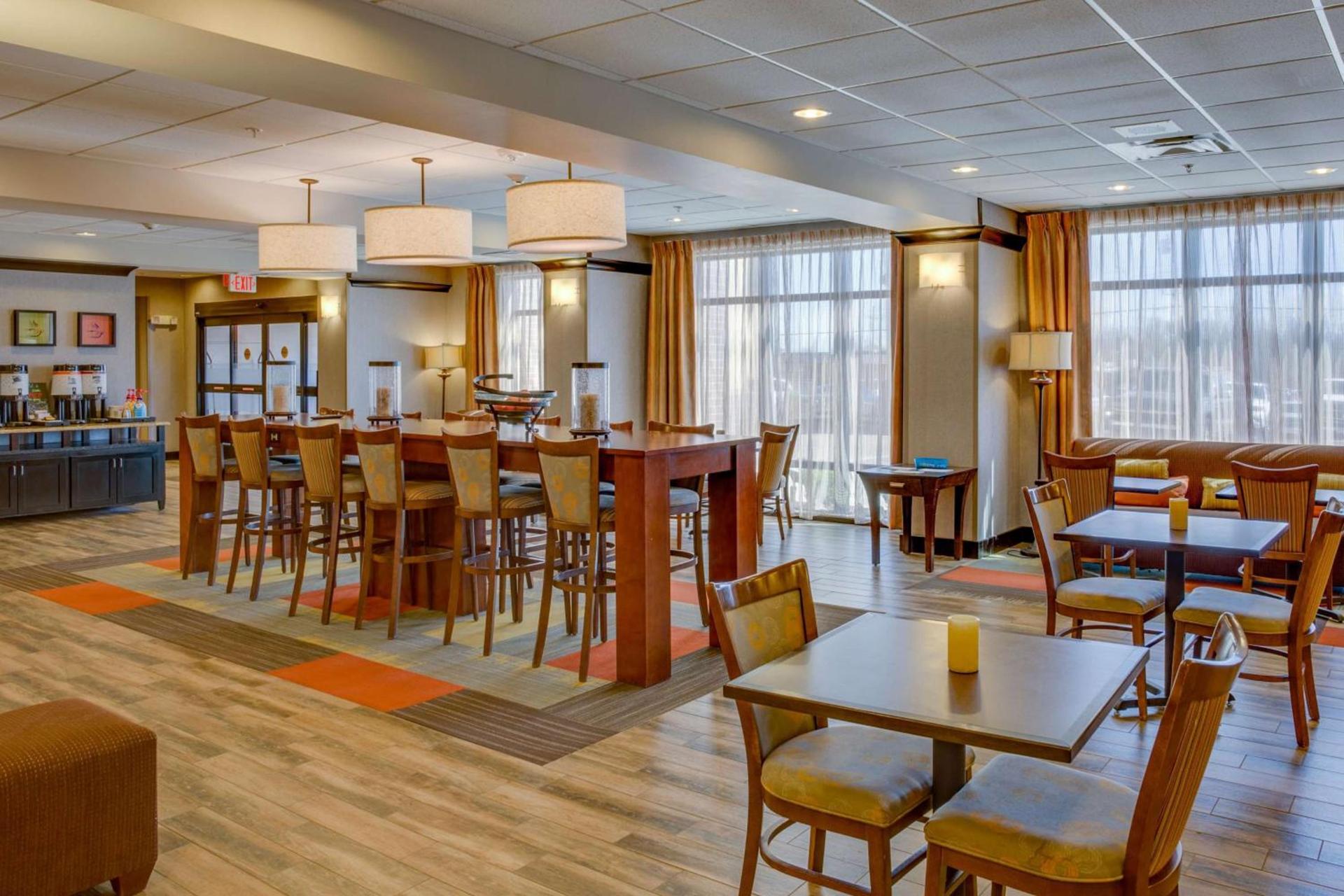 Hampton Inn Chickasha photo 6