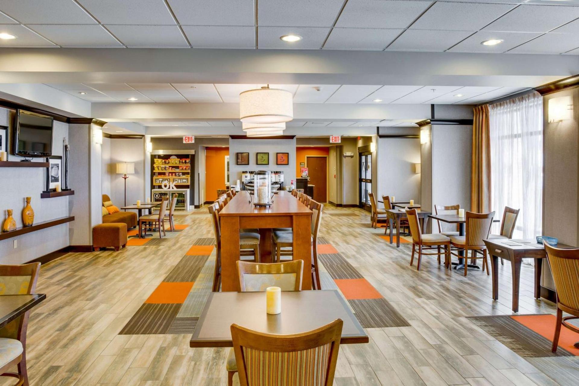 Hampton Inn Chickasha photo 8