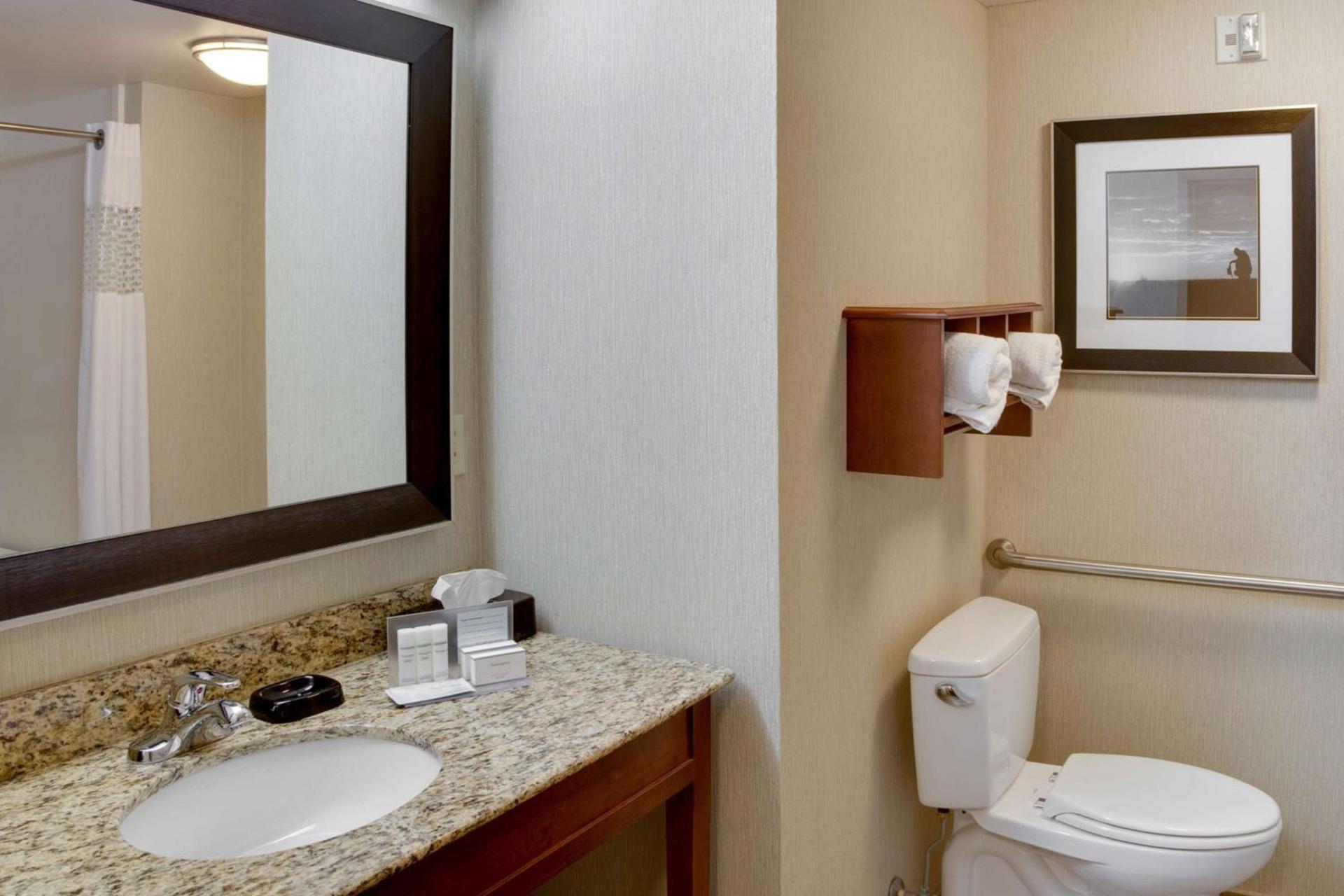 Hampton Inn Chickasha photo 18