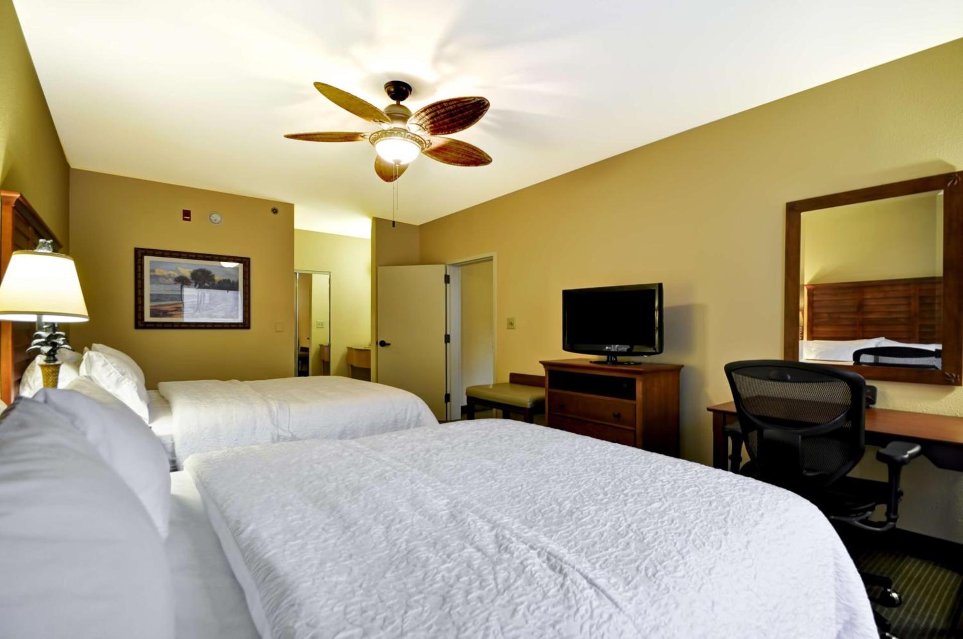 Hampton Inn & Suites Charleston/Mt. Pleasant-Isle Of Palms photo 26