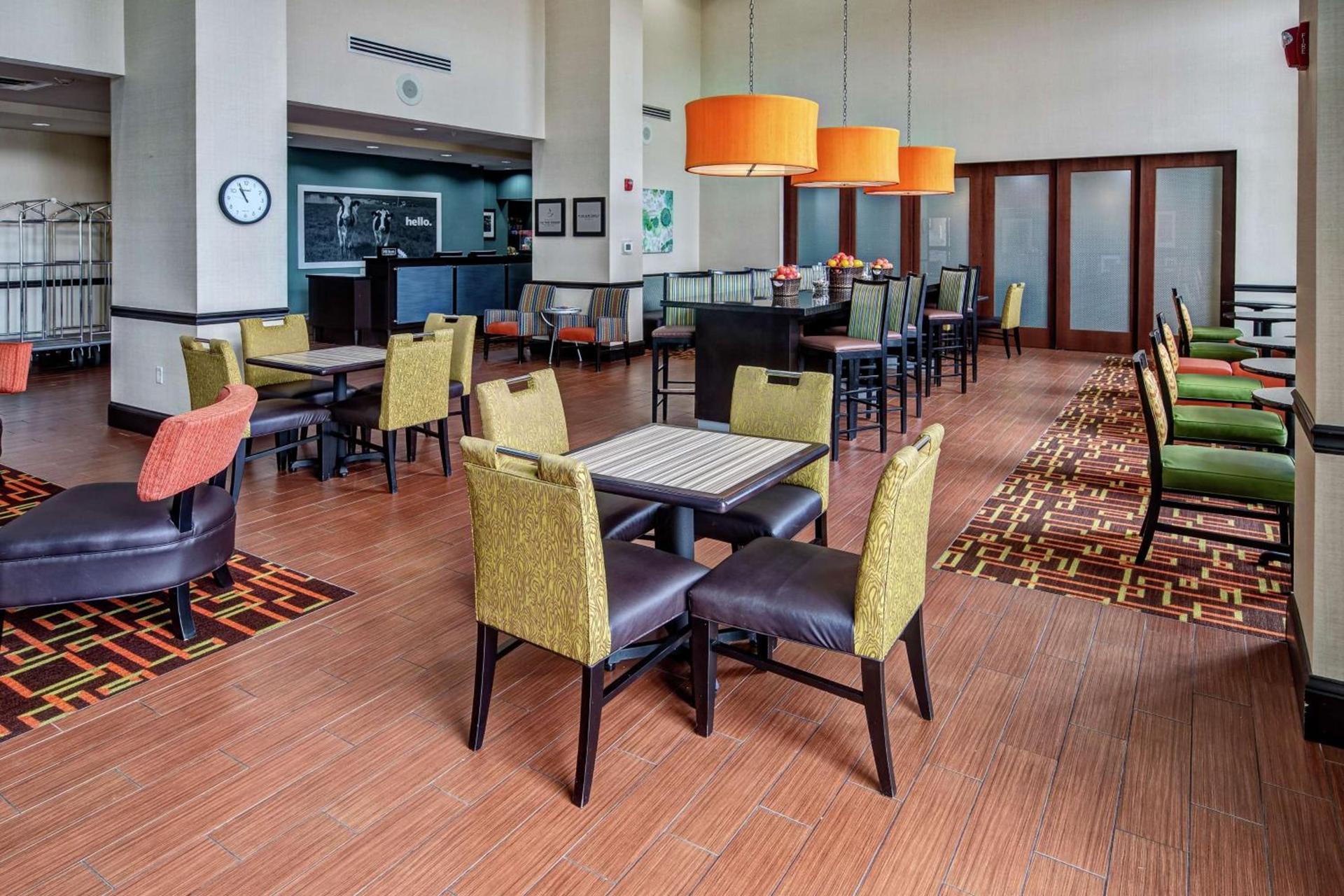 Hampton Inn & Suites Clarksville photo 5