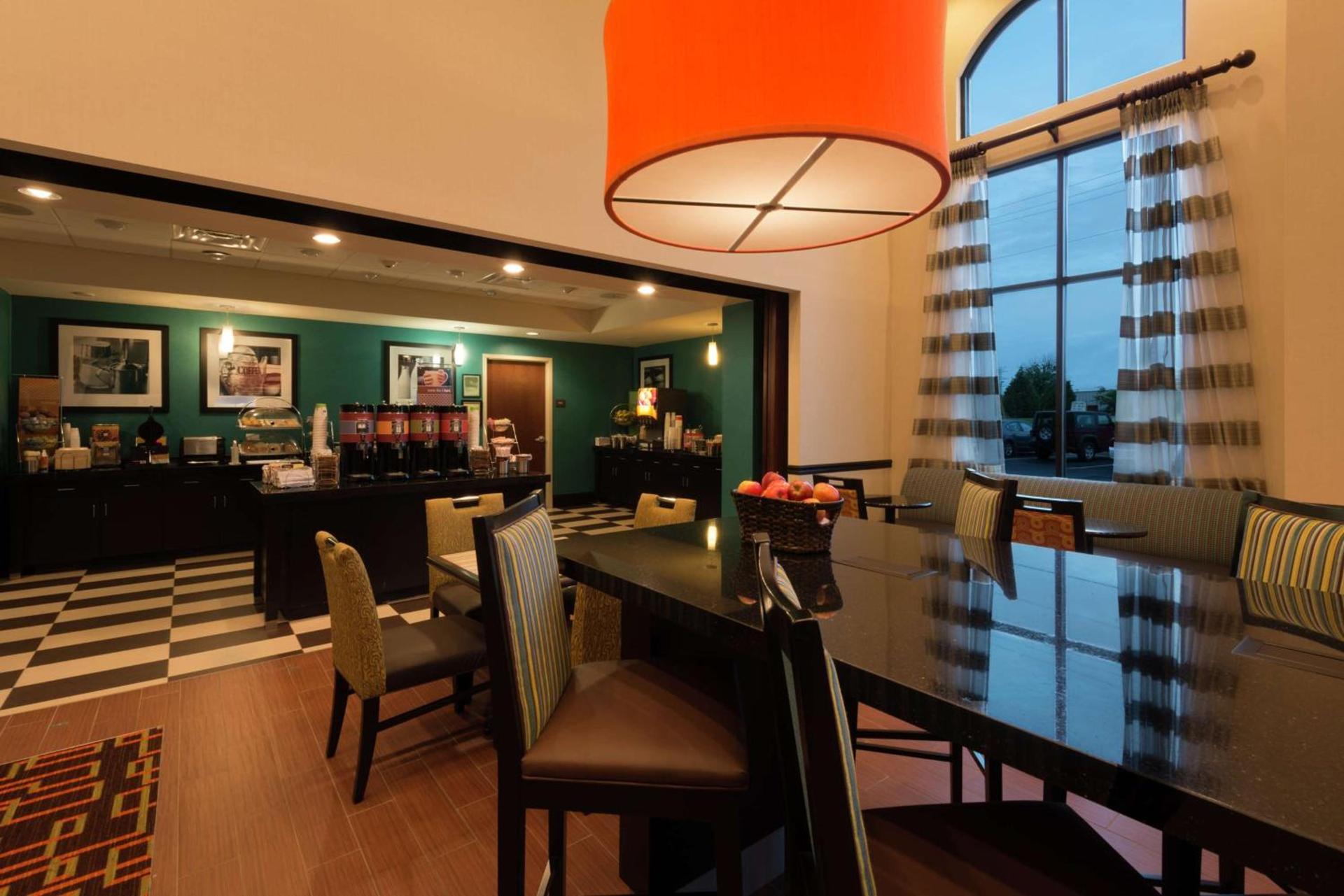 Hampton Inn & Suites Clarksville photo 10