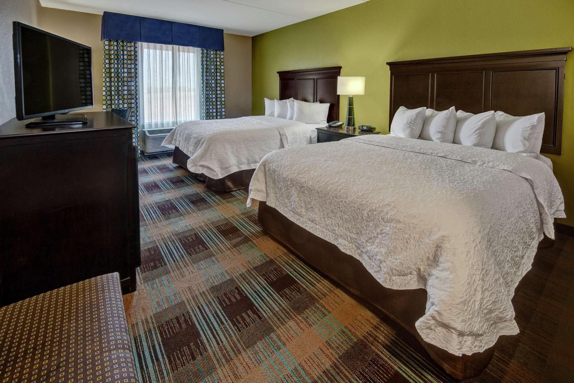 Hampton Inn & Suites Clarksville photo 16