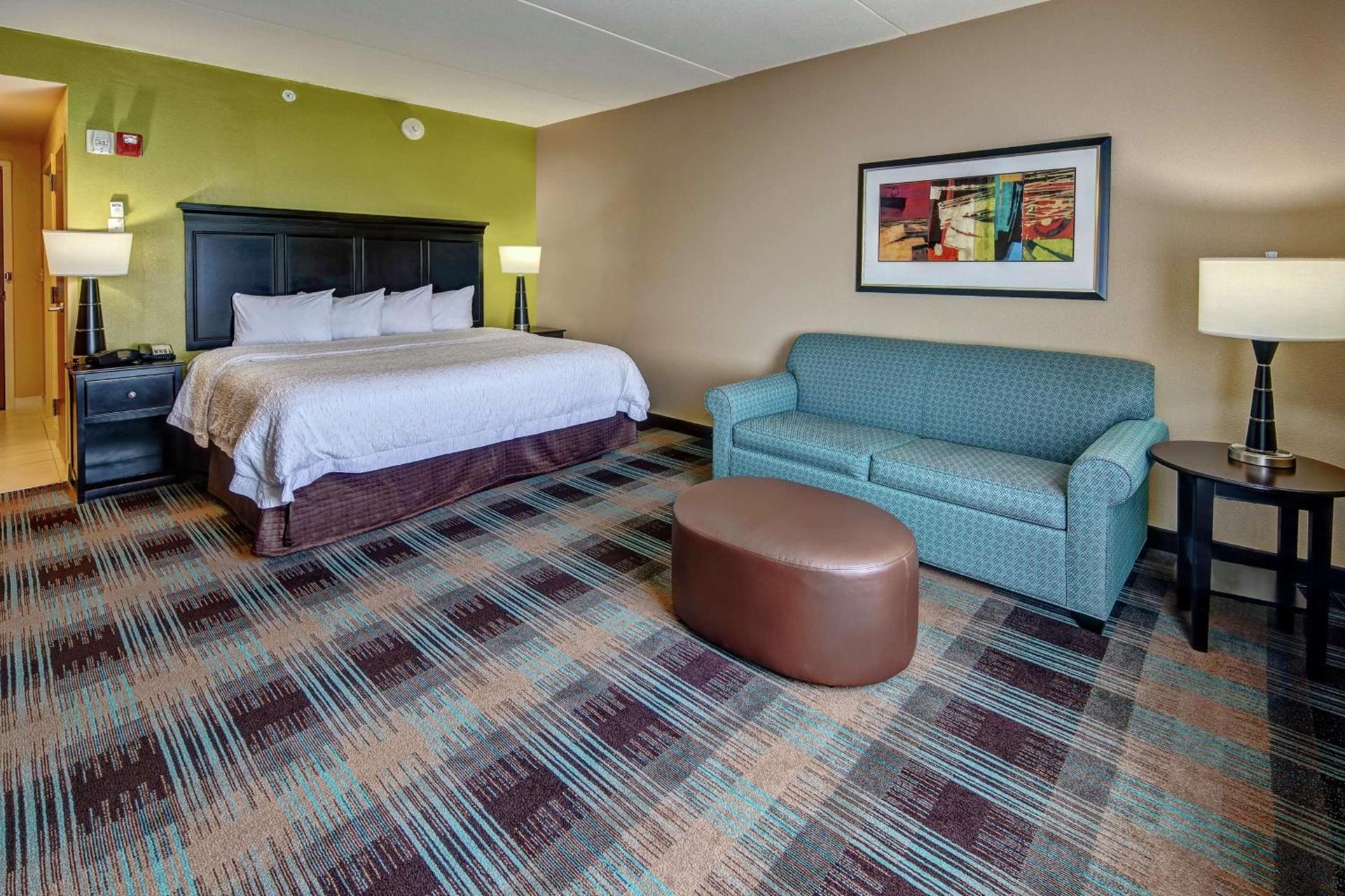 Hampton Inn & Suites Clarksville photo 28