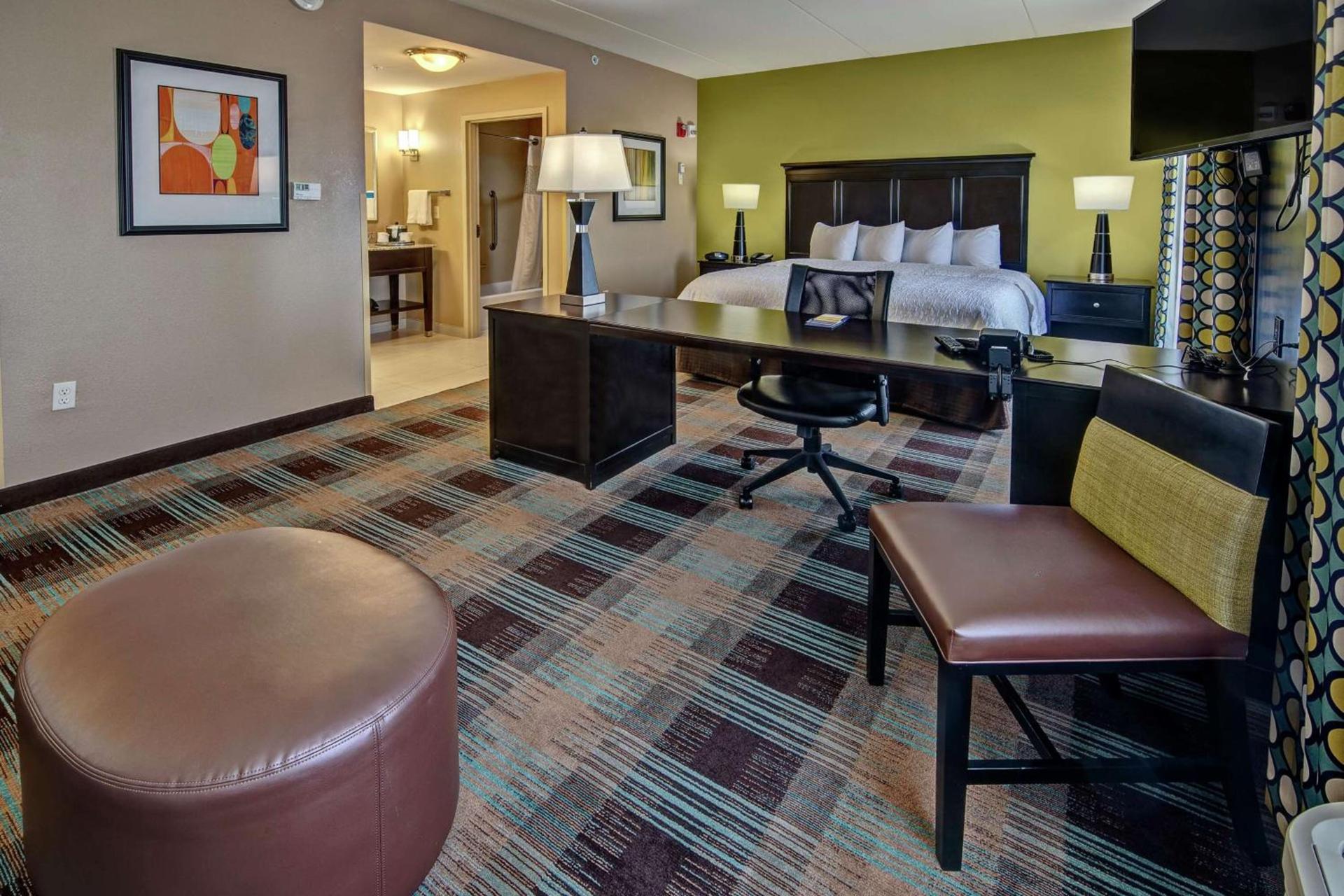 Hampton Inn & Suites Clarksville photo 39
